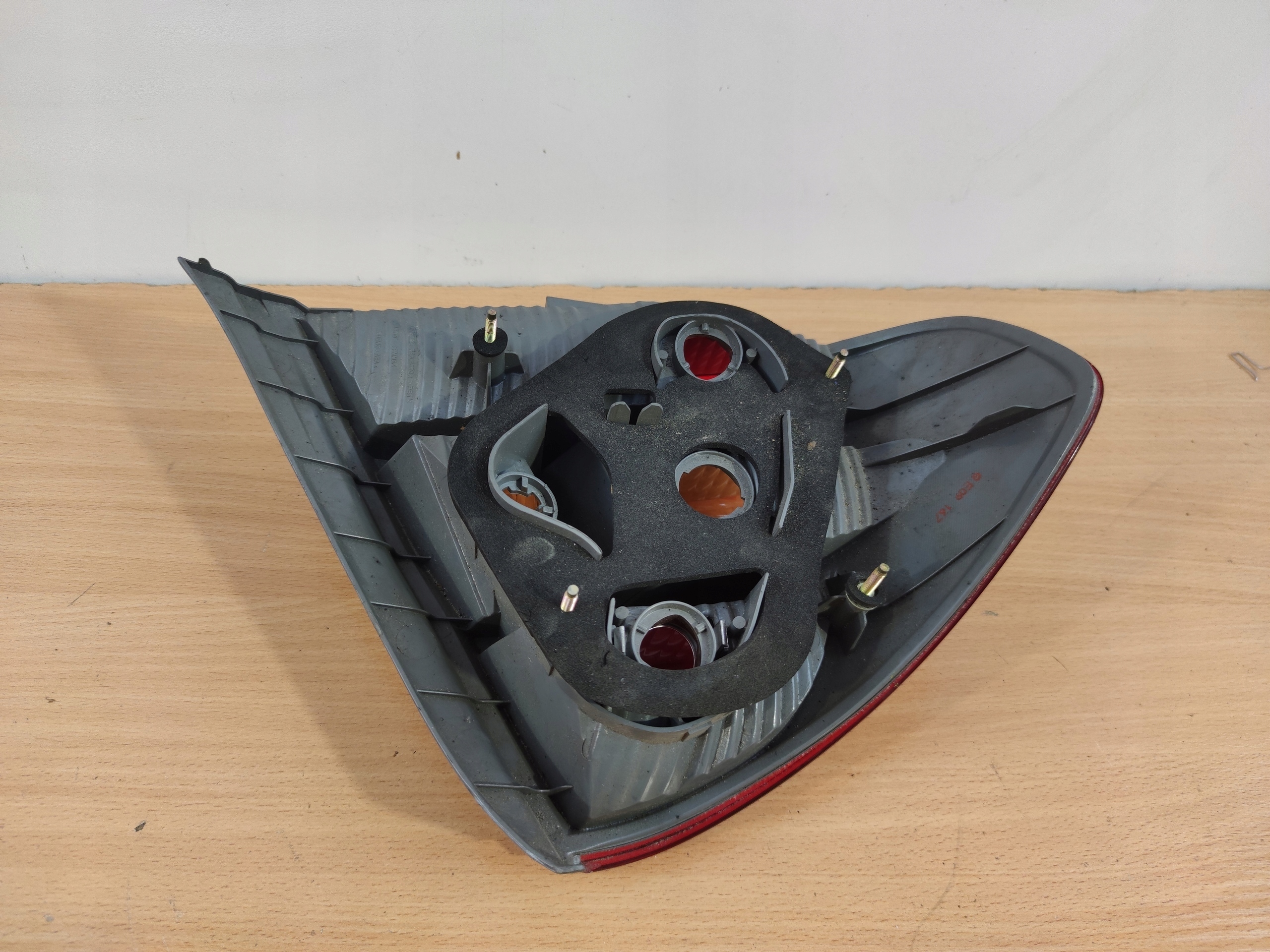 TOYOTA PRIUS 1 97-02 ROK right light rear part rear BDB