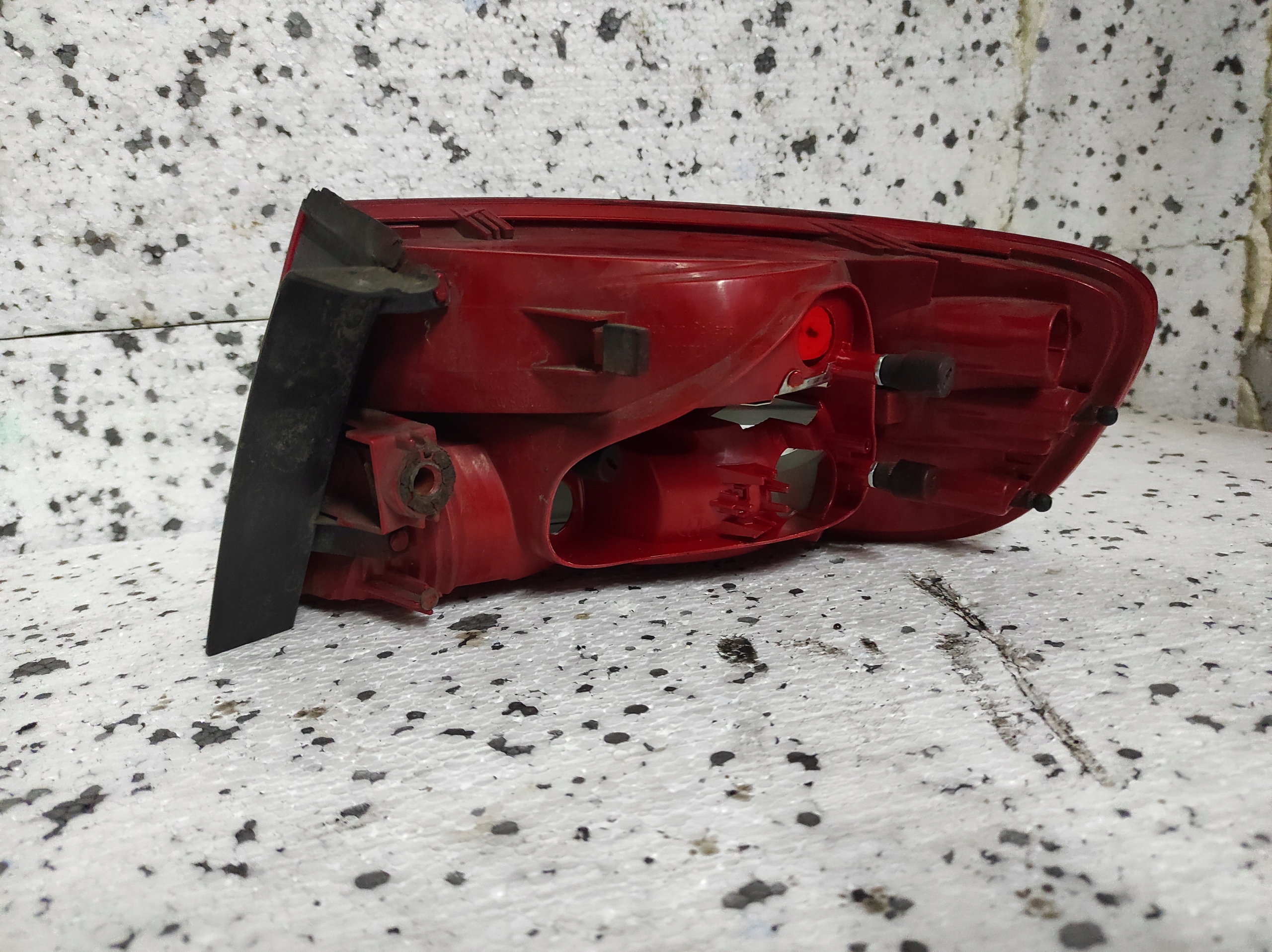 AUDI A4 B8 KOMBI 08- light rear left+ diodes