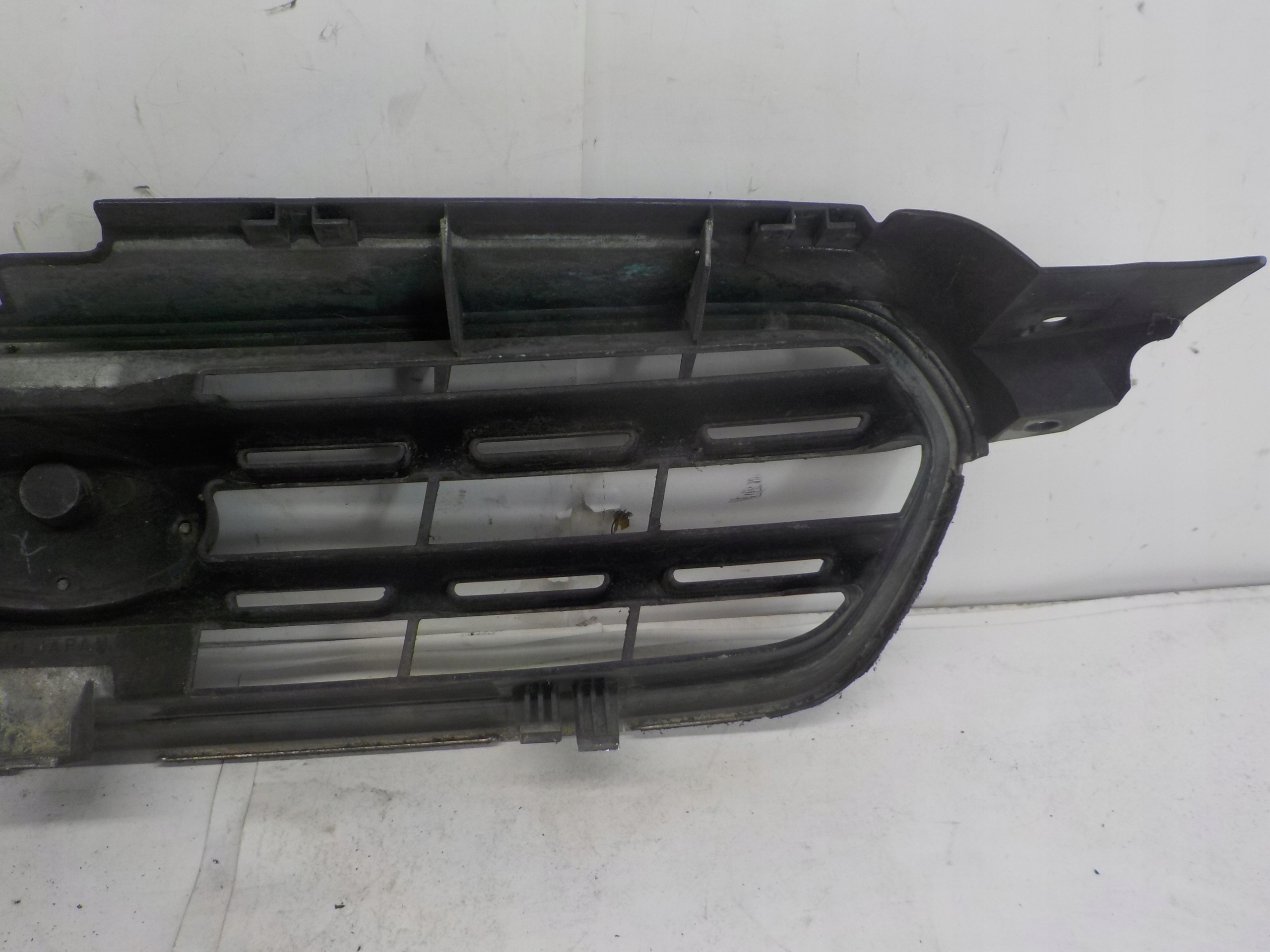 SUBARU OUTBACK III grill grille radiator