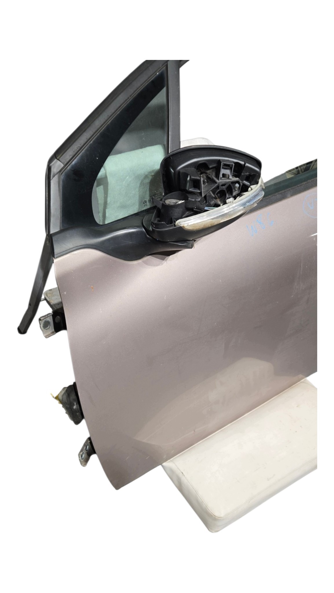door left front PEUGEOT 208 and LAK: KCK (12-15)