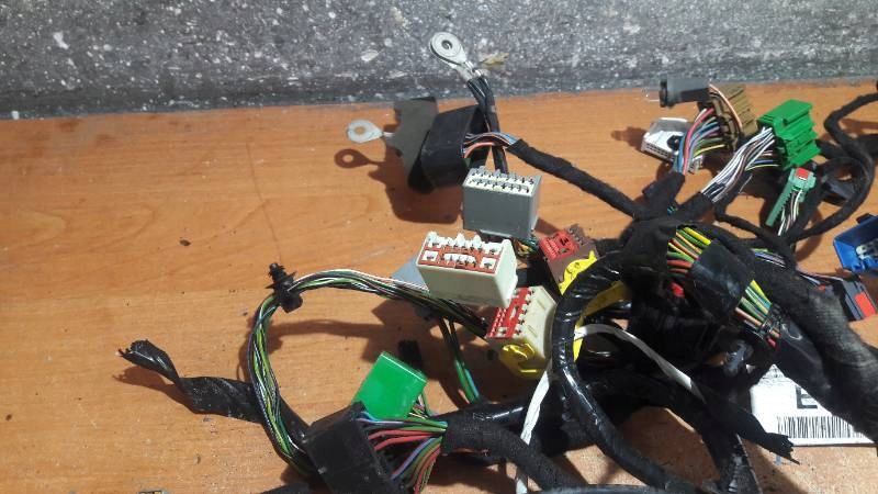 4S7T14K024 INSTALACJA DESKI FORD MONDEO MK3 Typ samochodu Samochody osobowe