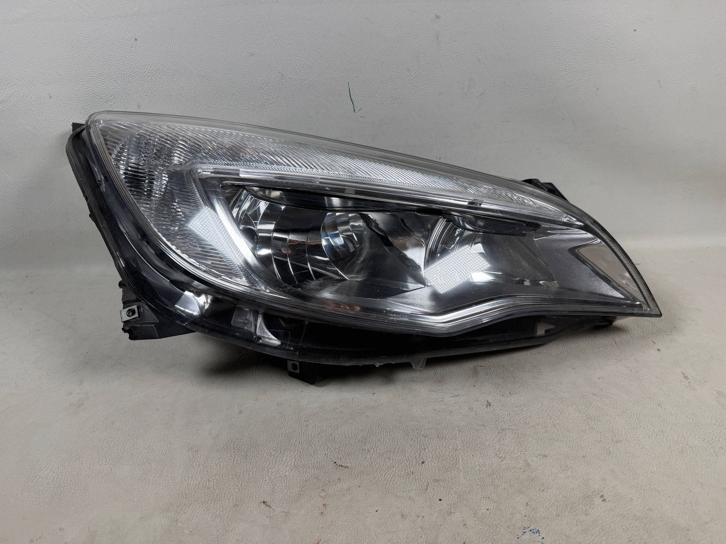 Opel Astra 4 IV H7 09- light right front front