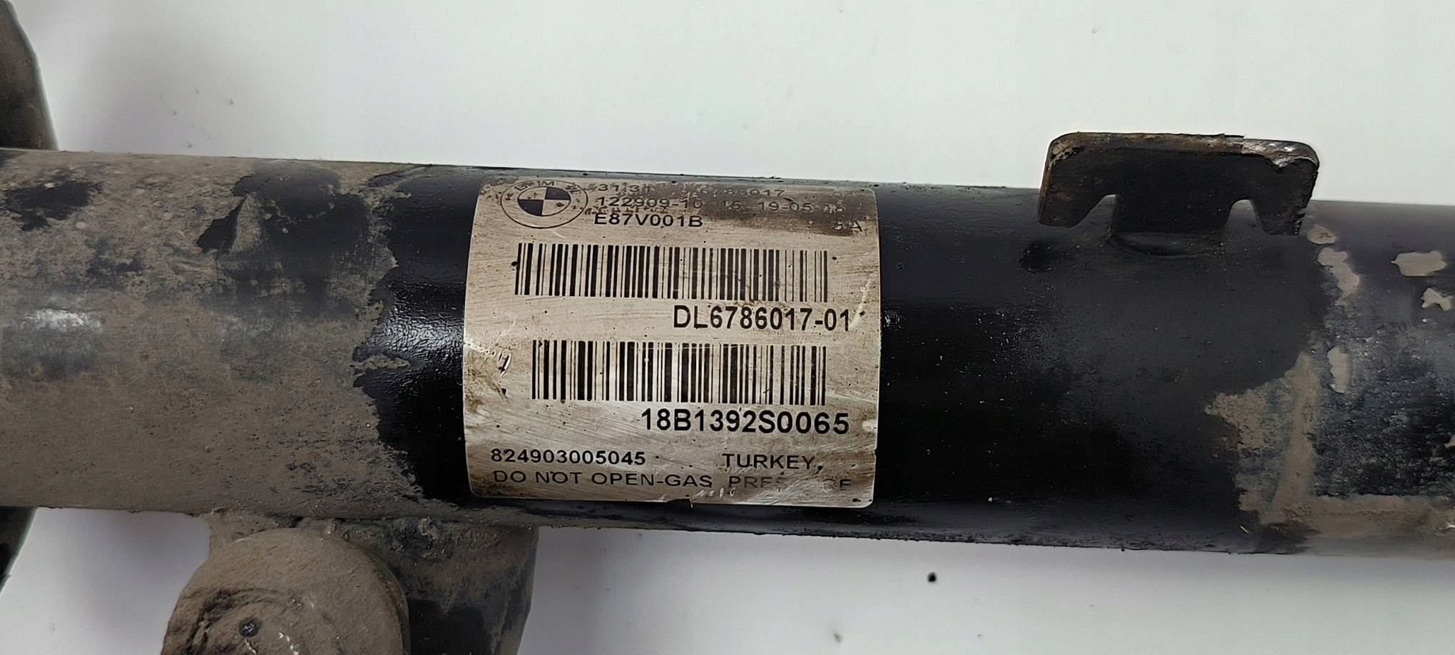 shock absorber left front 6786017 BMW E87 116D LIFT