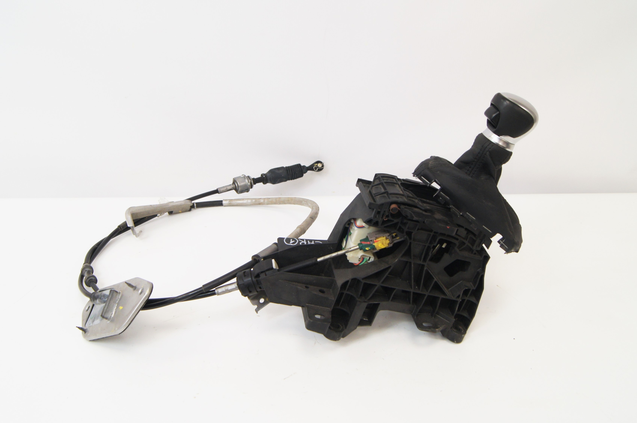 75G588-LHD - Селектор ручка трос автомат Toyota C-HR hybrid