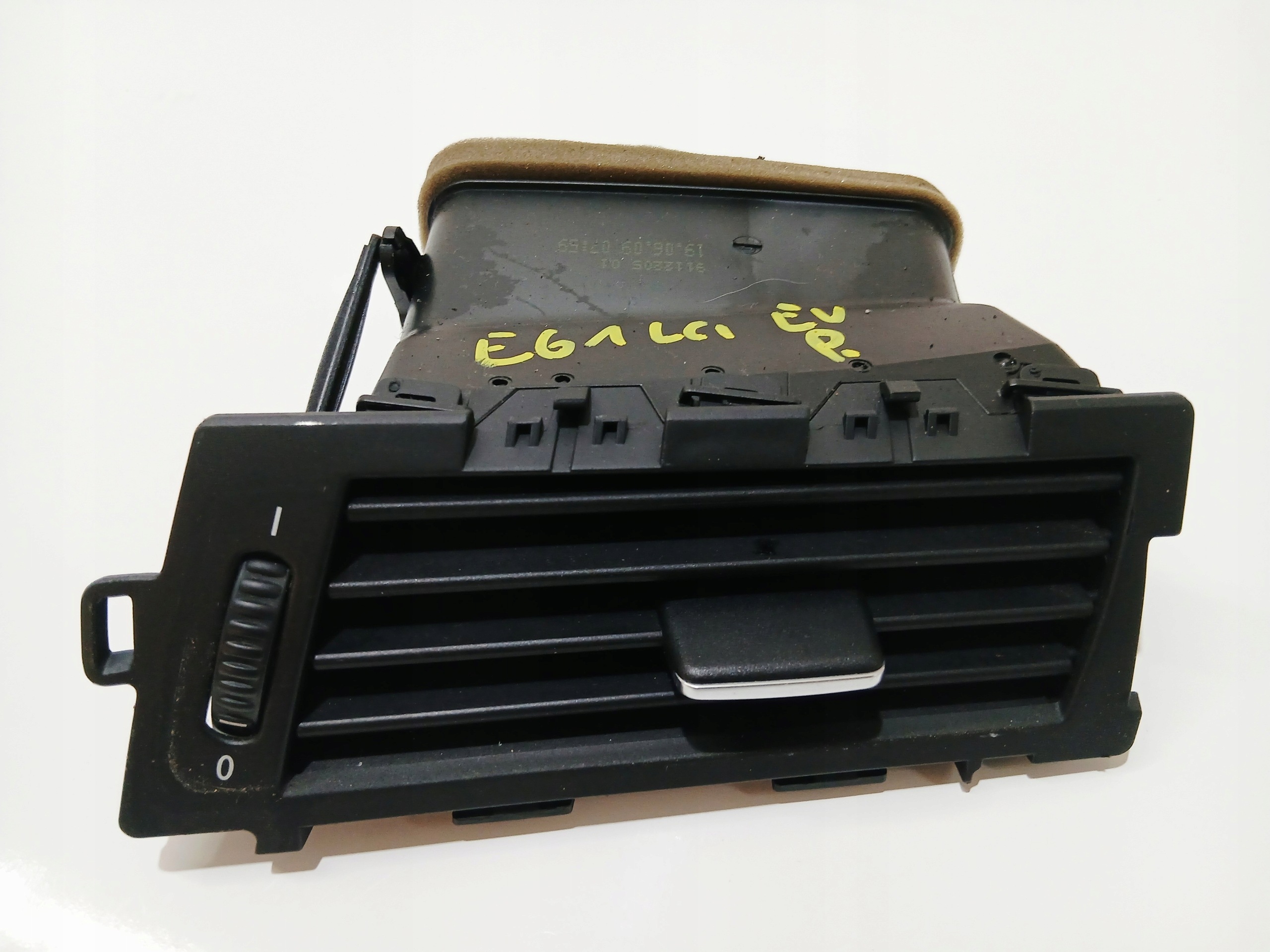 grid air conditioning devices right front BMW E60 E61 LCI EUROPA 6910732 (0000542)