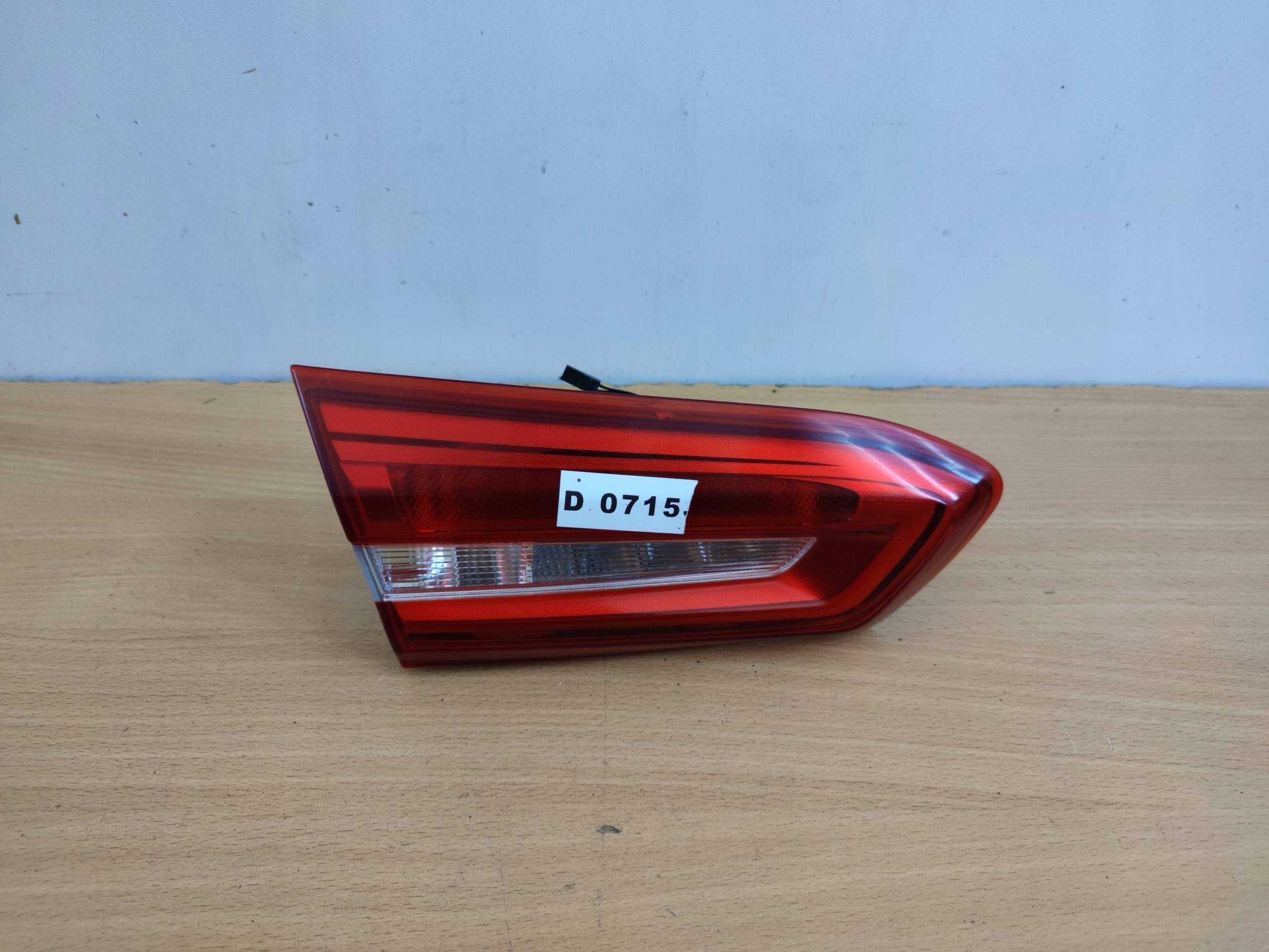 FORD FOCUS IV 4 MK4 BERLINE GAUCHE FEUX PHARE DU CAPOT LED