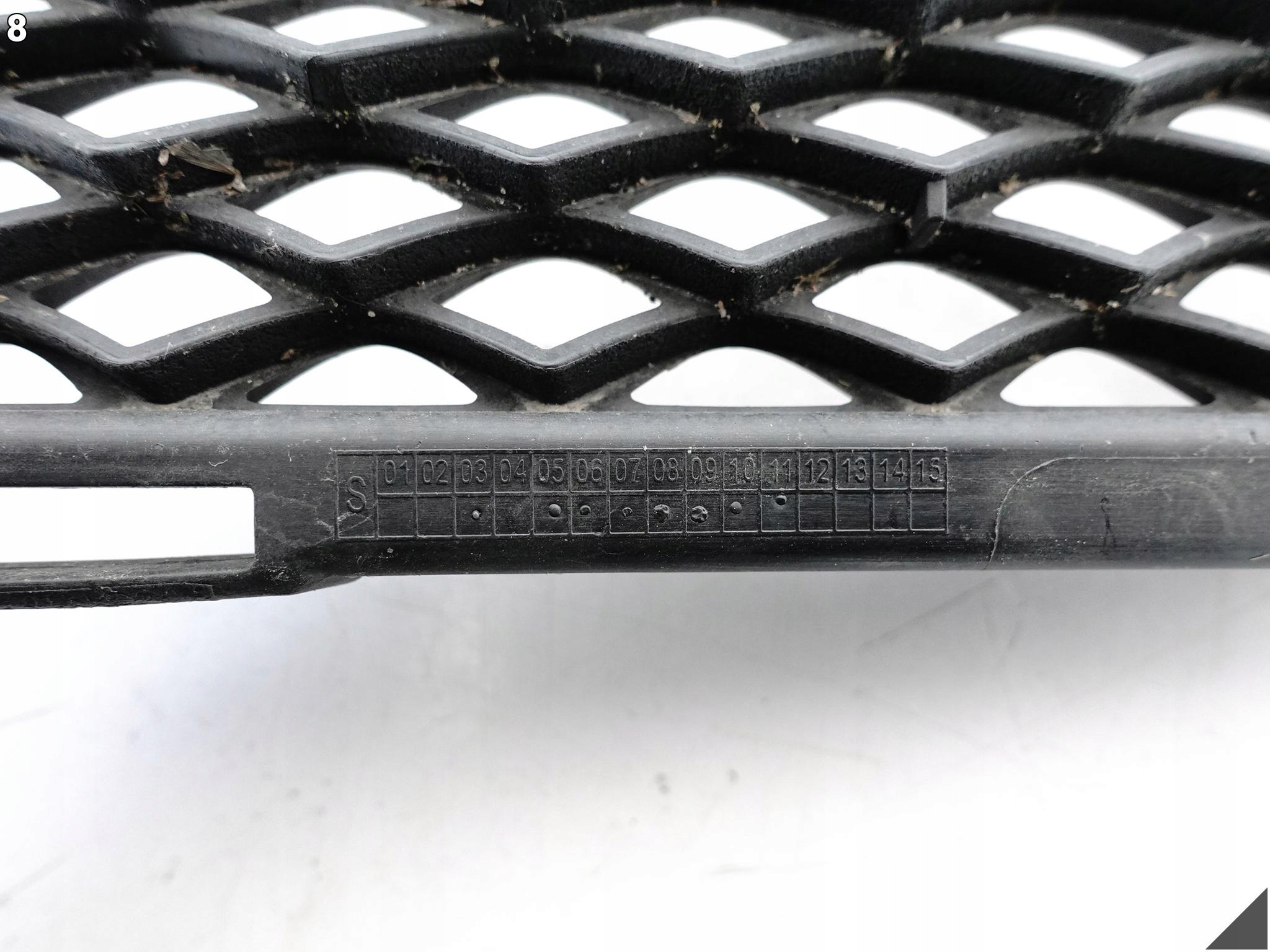 MERCEDES E-KLASA W213 MOPF LIFT 20-23 grid grille intake W bumper front