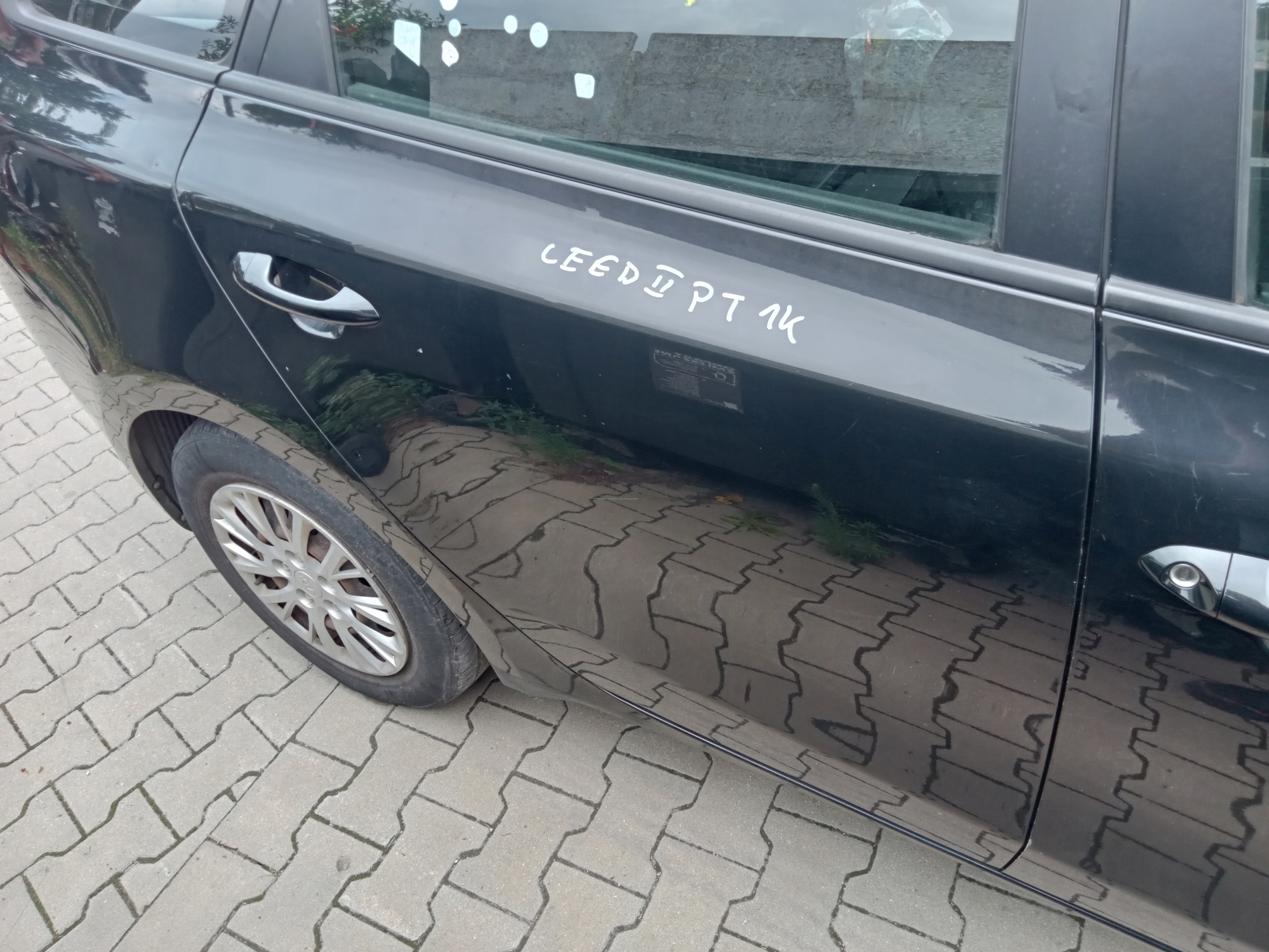 KIA CEED II KOMBI LONGHERONE parafango Destra posteriore 2012
