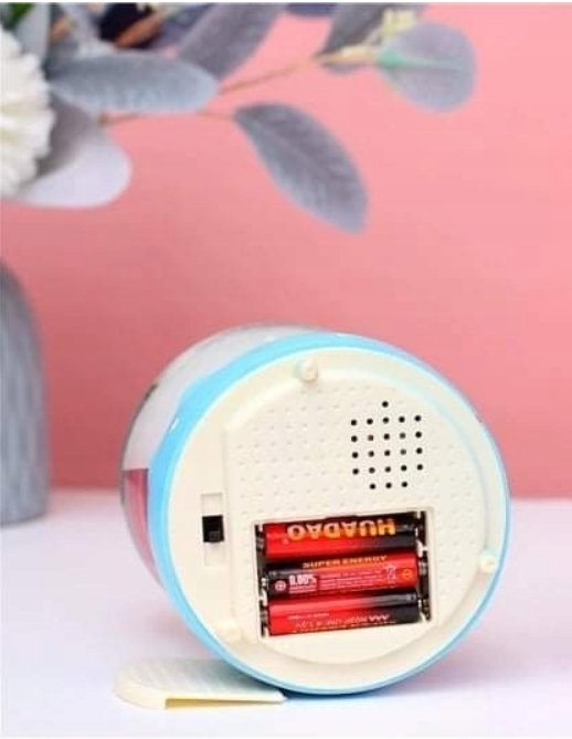 Kryształowa Kula Śnieżna Z Pozytywką bear i girl Materiał metal plastik szkło