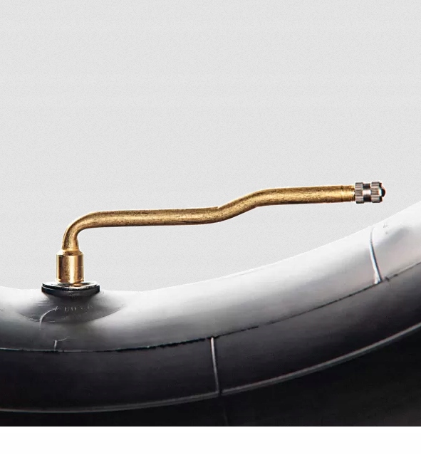 

Dętka Ciężarowa 8.25-20 V3.06.5 Kabat Polska