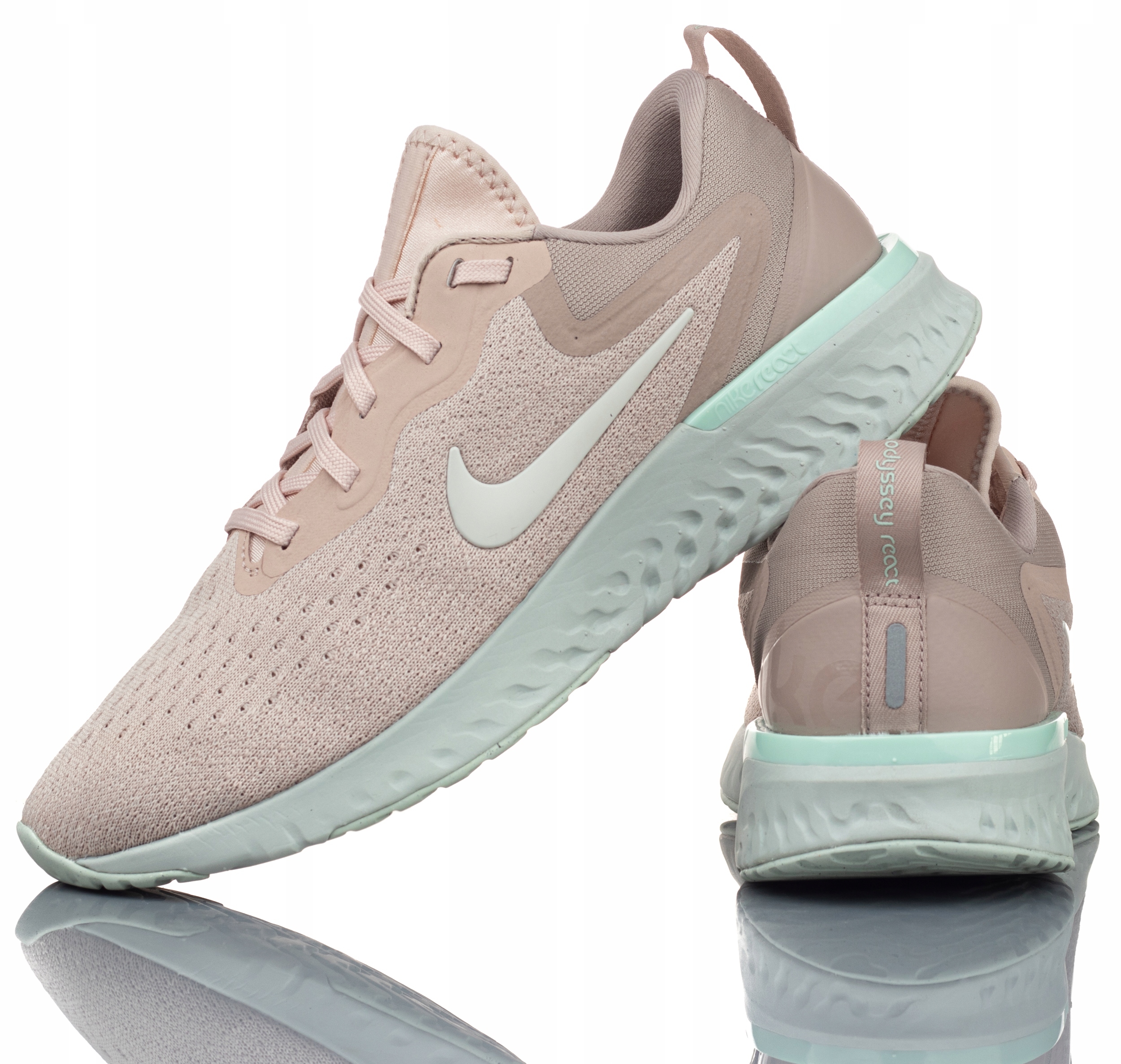 

Buty Damskie Nike Odyssey React AO9820 201 R-38