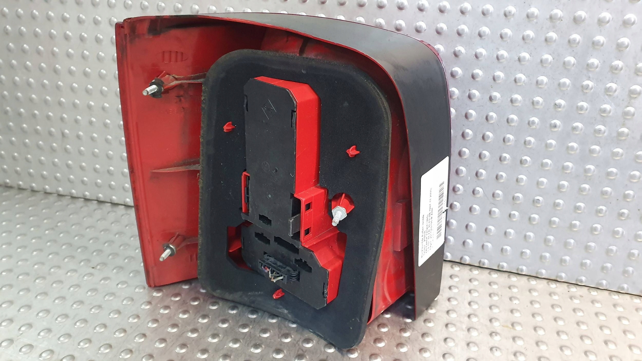 light rear part right VW PASSAT B5 95- 3B9945096G
