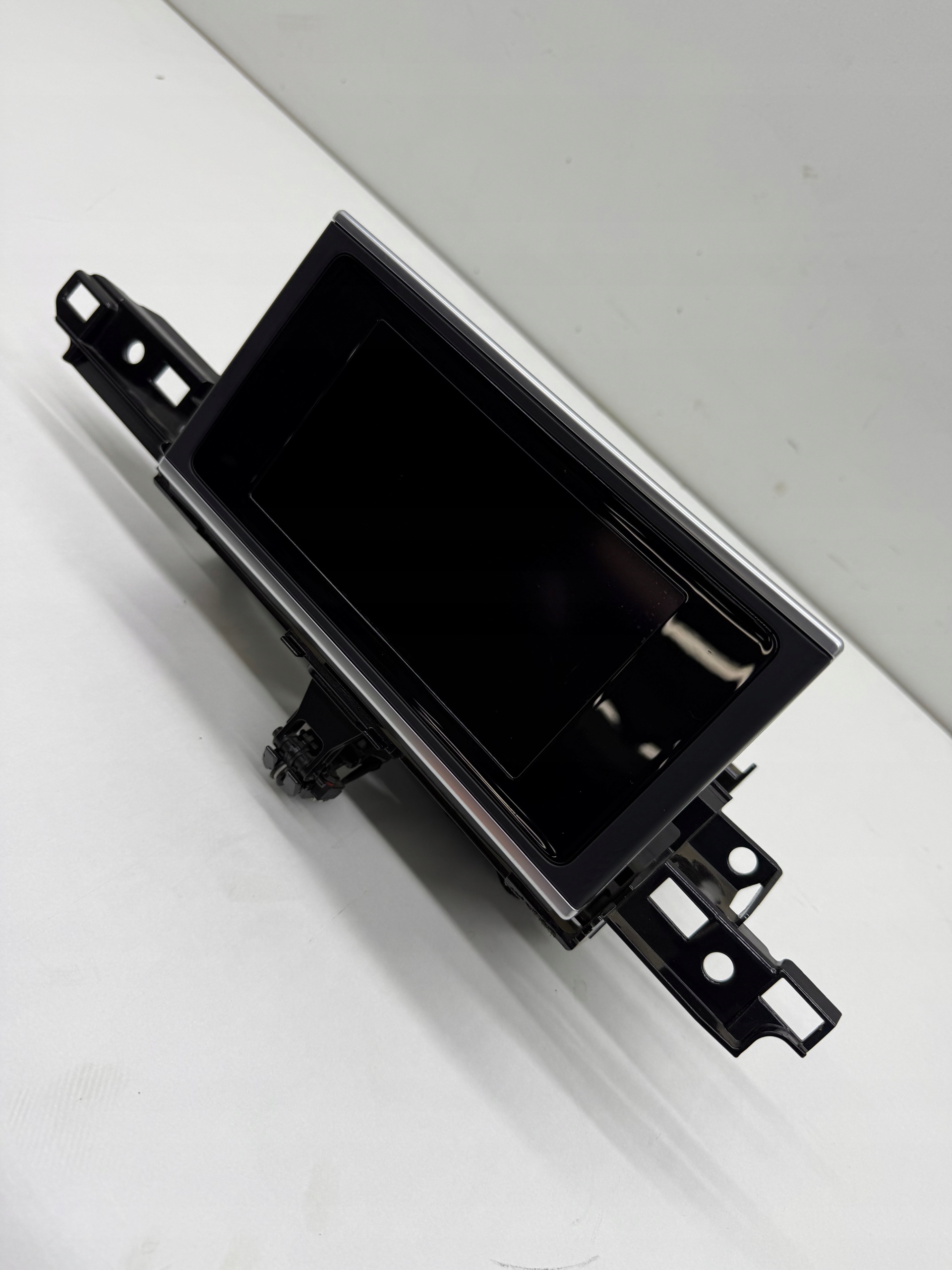 AUDI A6 C7 display monitor winda navigation devices SPRAWNY UK!