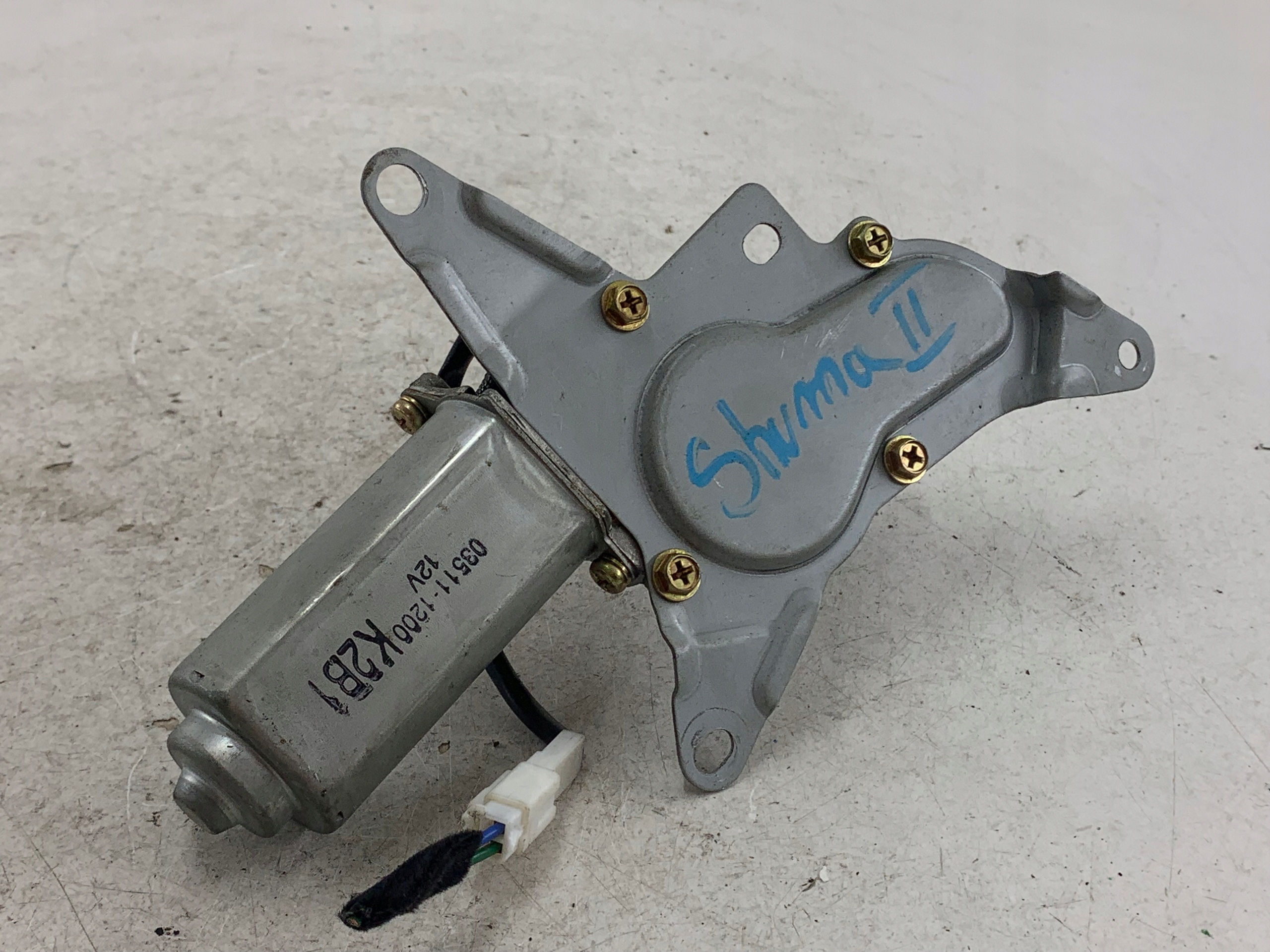 KIA SHUMA und motor wischer heck 03511-1200