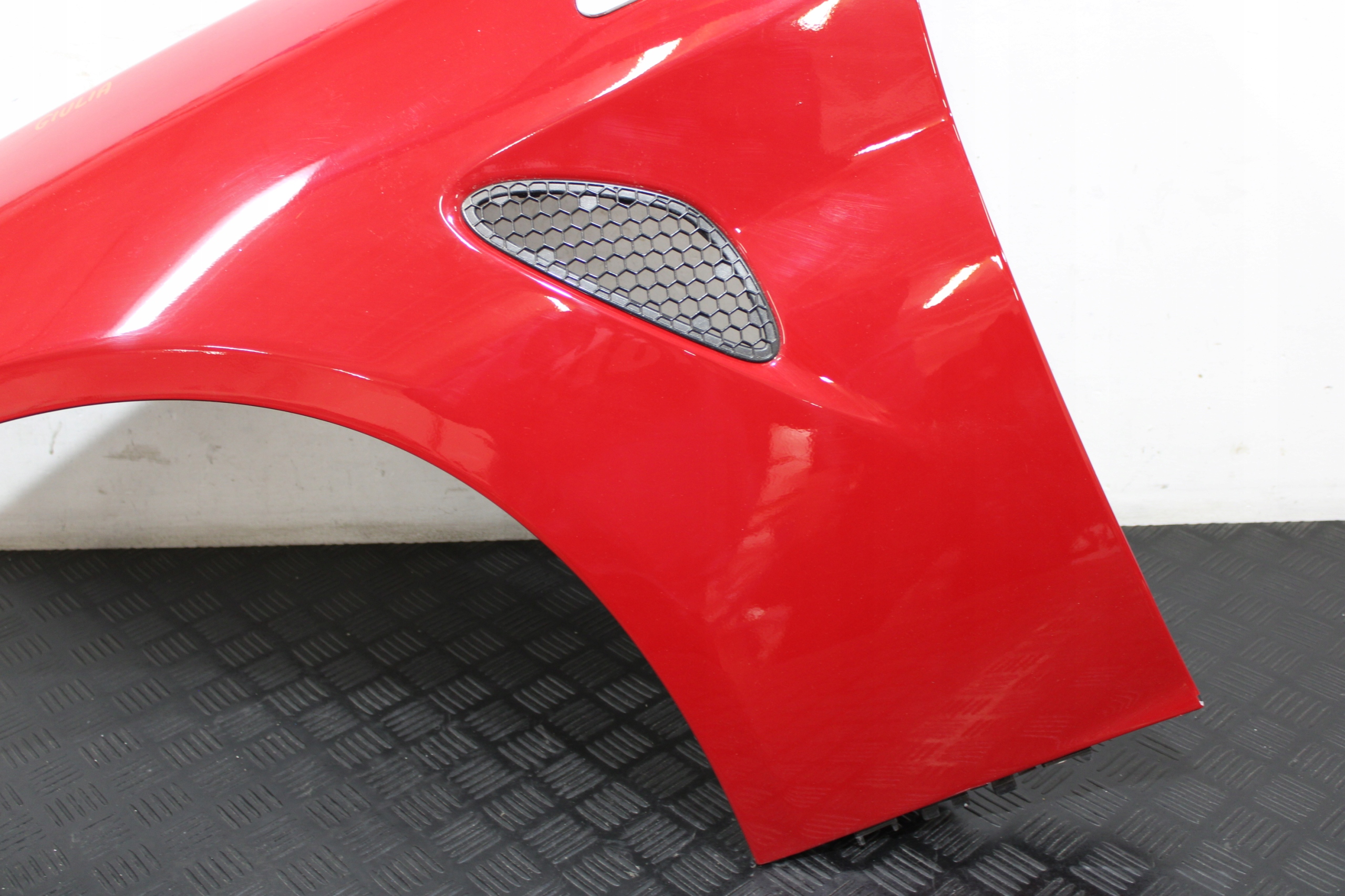 fender left front left front ALFA ROMEO GIULIA VELOCE