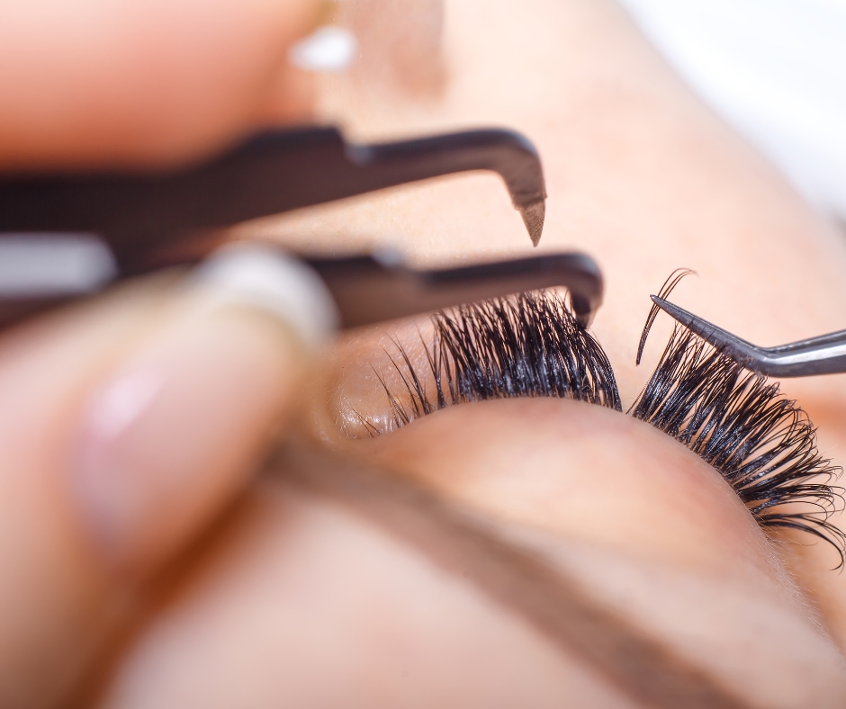 SZCZOTECZKA SPIRALKA DO PRZEDŁUŻNAIA RZĘS x 50szt Marka Lewer