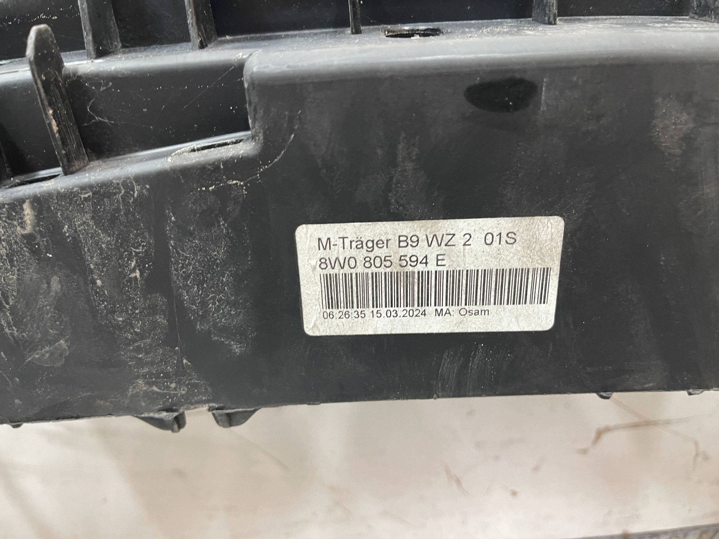 support panel for radiators front pillar AUDI A4 B9 8W 8W0805594E