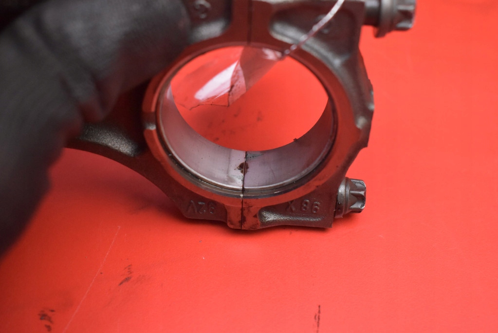 piston connecting rod BMW X5 E53 3.0 D 184 KM 99-03