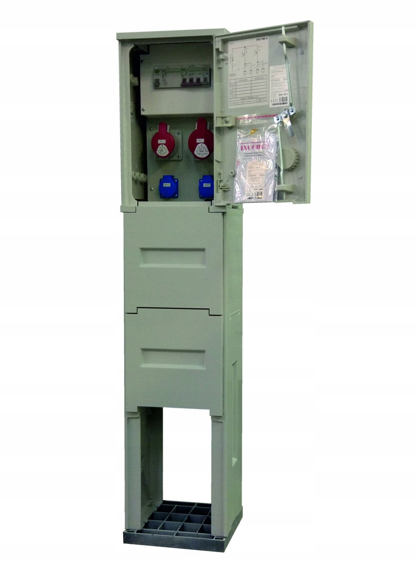 Stavební rozvaděč RB2/2/F (2X2P+Z, 1X16A/5P, 1X32A/5P)