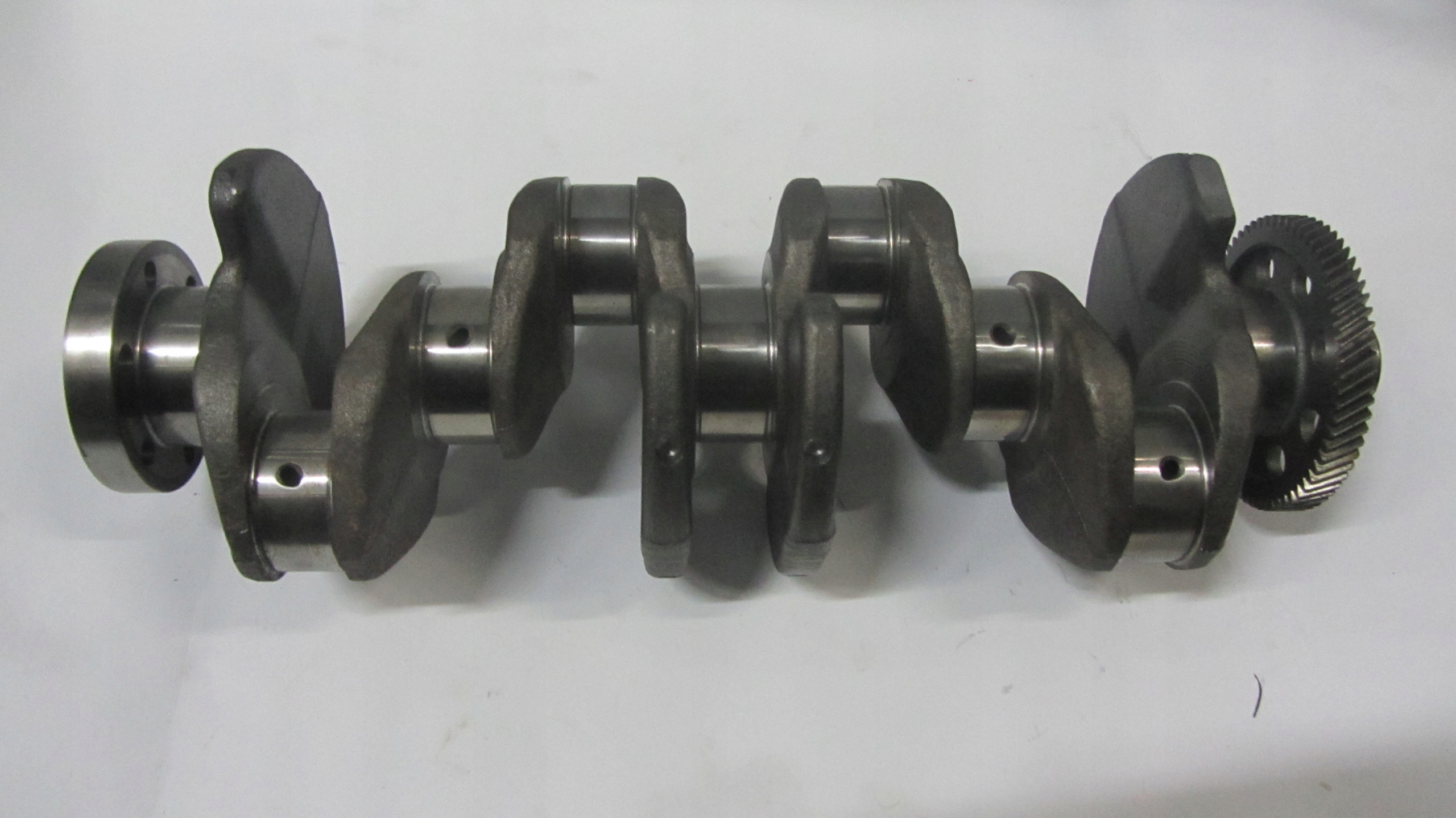 WAŁ KORBOWY VW 2.0TDI 03G105212D 38AA 095/11BQ