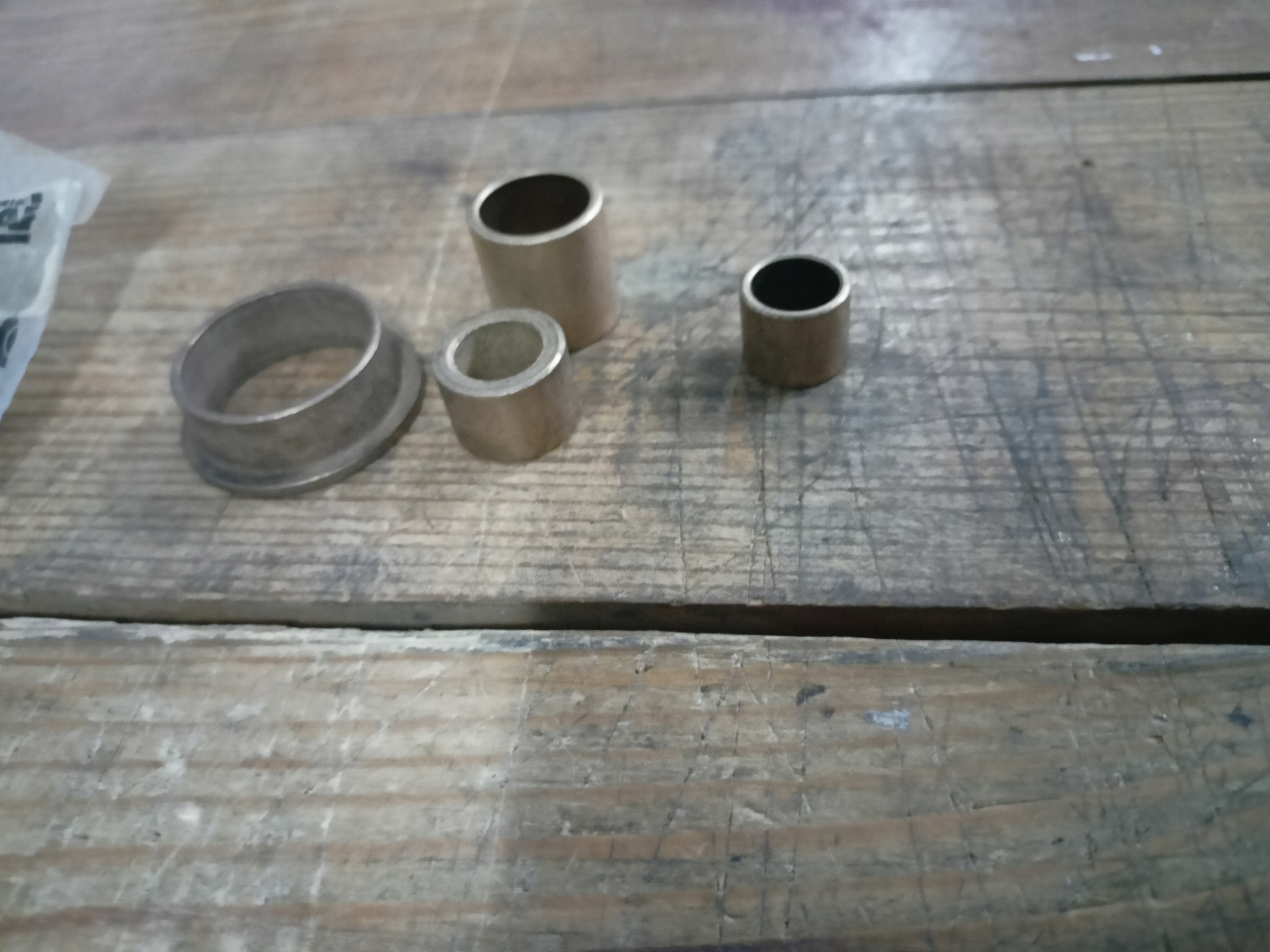 Tulejki rozrusznika kpl. 104140 Producent części Inny