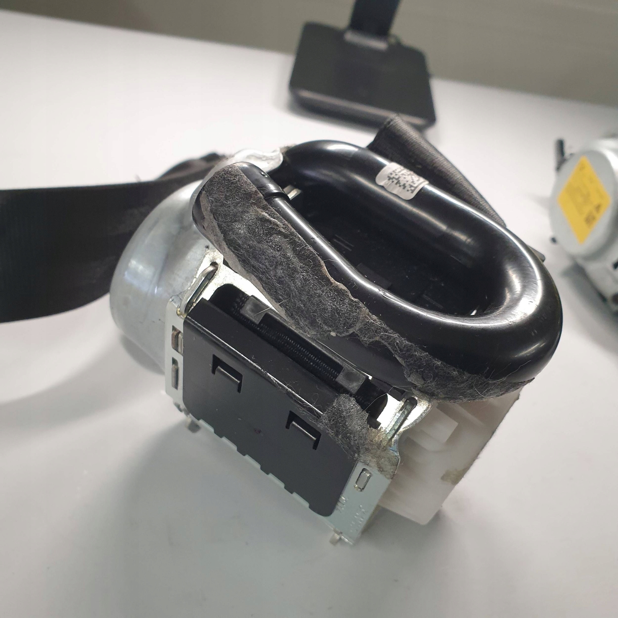 Audi Q7 SQ7 II 4M ремень безопасности задний 4M0857806E