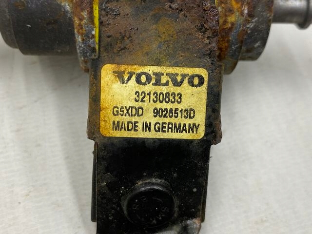 volvo V90 II насос webasto 32130833