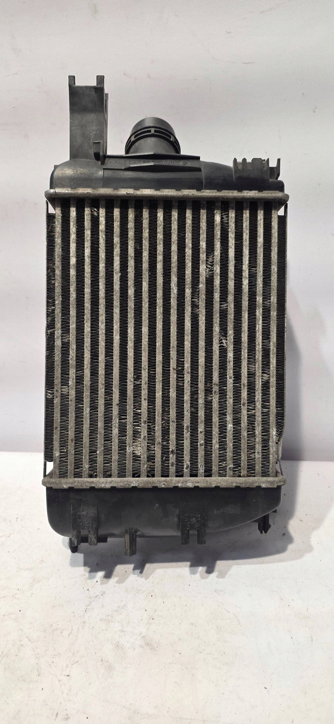 Kühler luft INTERCOOLER RENAULT CLIO IV 12- Original 144965154R