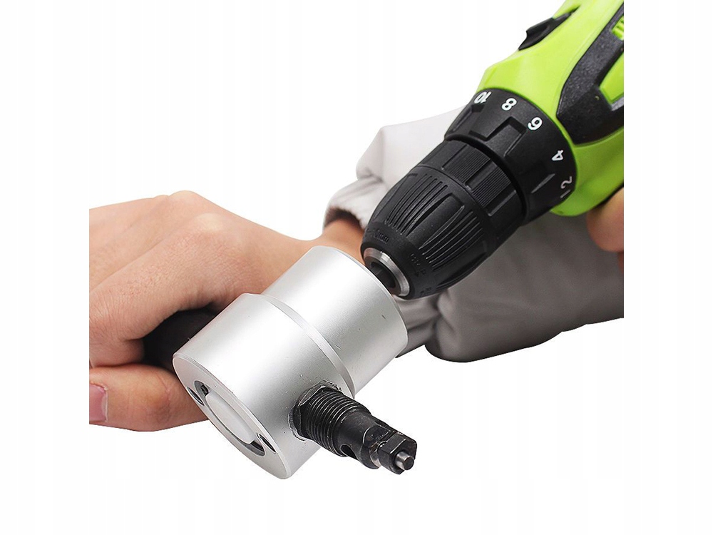 PRZYSTAWKA DO CIĘCIA BLACHY NOŻYCE NA WIERTARKĘ Waga narzędzia 0.44 kg