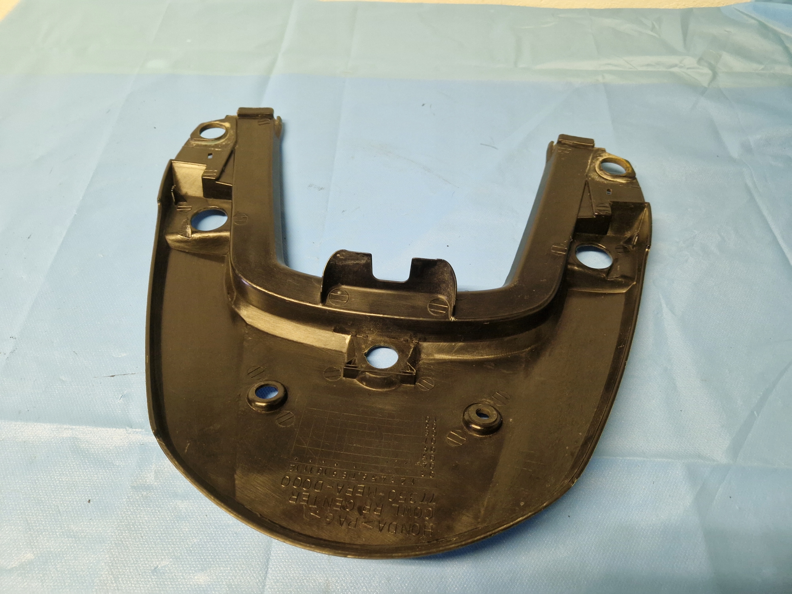 Подножка Центральная Honda CBF 600