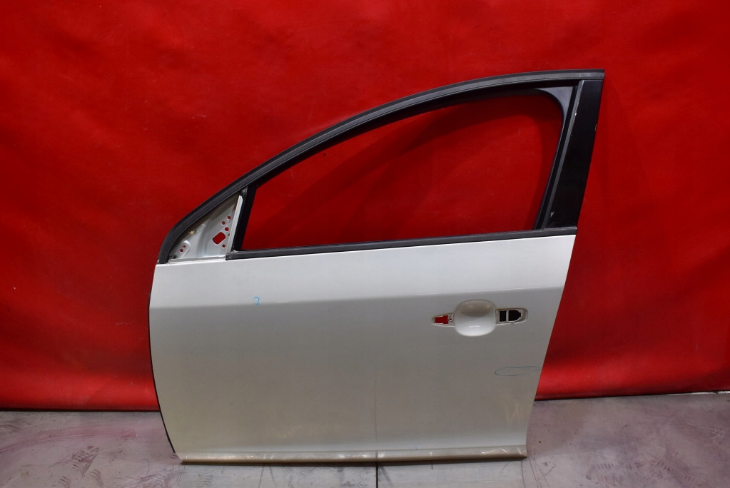 DRZWI LEWE PRZÓD PRZEDNIE 451-46 VOLVO V60 1 I 10-13