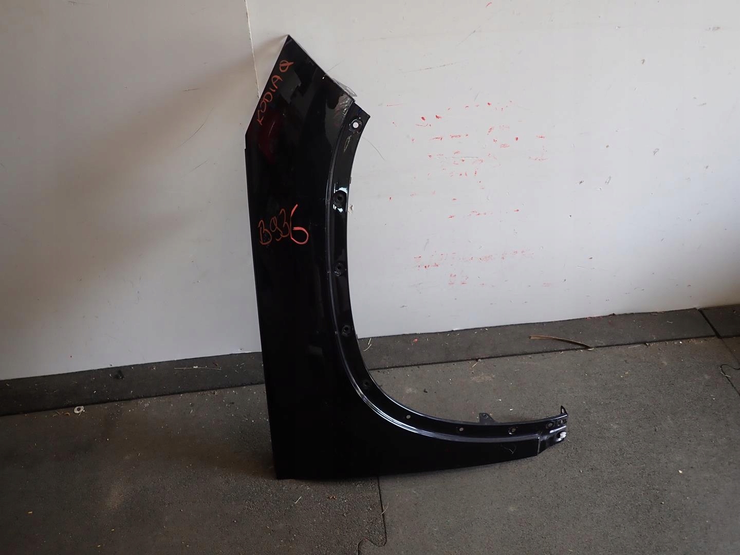 fender front front right SKODA KODIAQ 2016