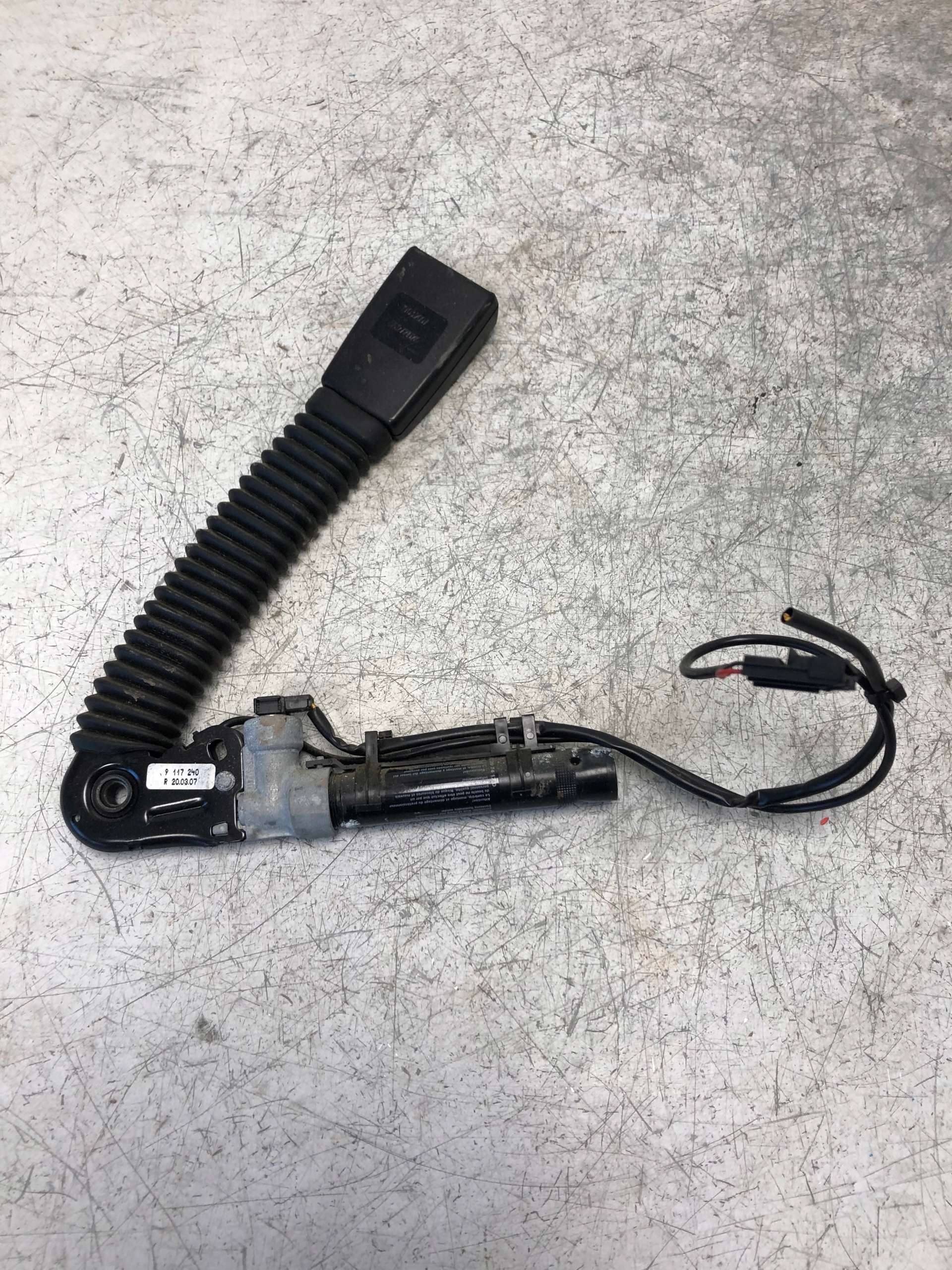 adjuster supports right front BMW E61 LIFT 9117240
