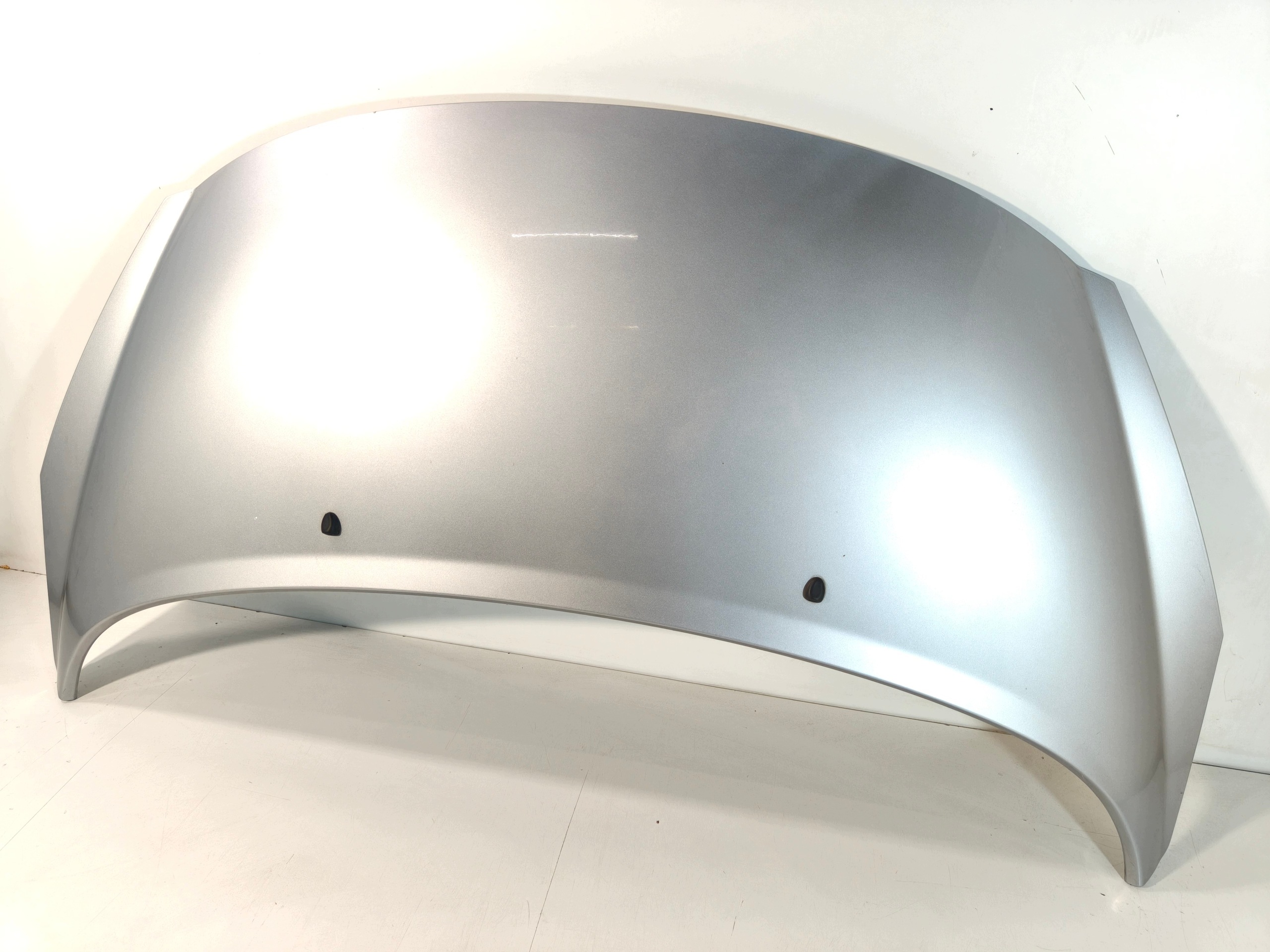 Cofano kod lakieru EYC Peugeot 207 07-13