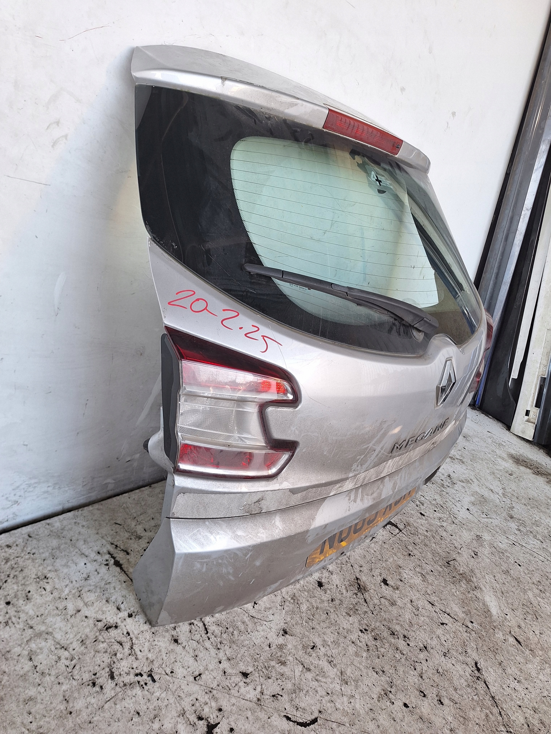 RENAULT MEGANE III 08-13 boot door KOMBI