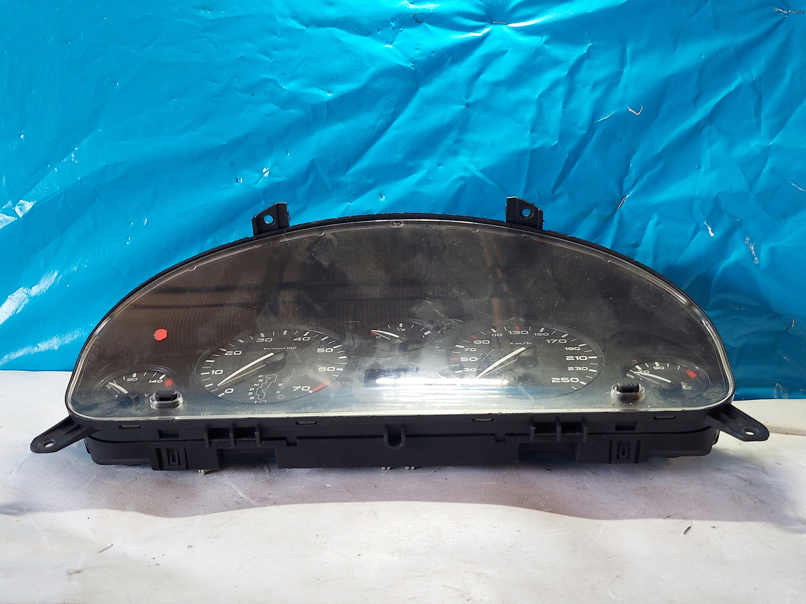 dials clock PEUGEOT 406 3.0 V6 9630373180