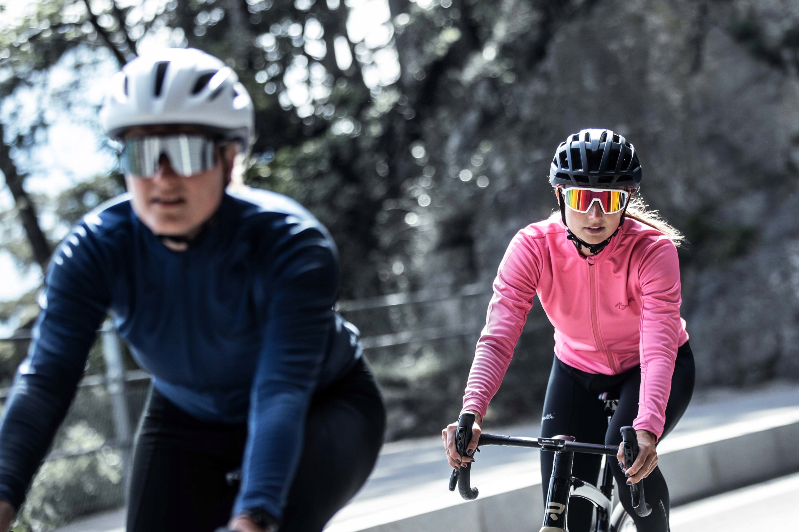 Rogelli CORE - damska bluza rowerowa Cechy dodatkowe kieszeń na plecach