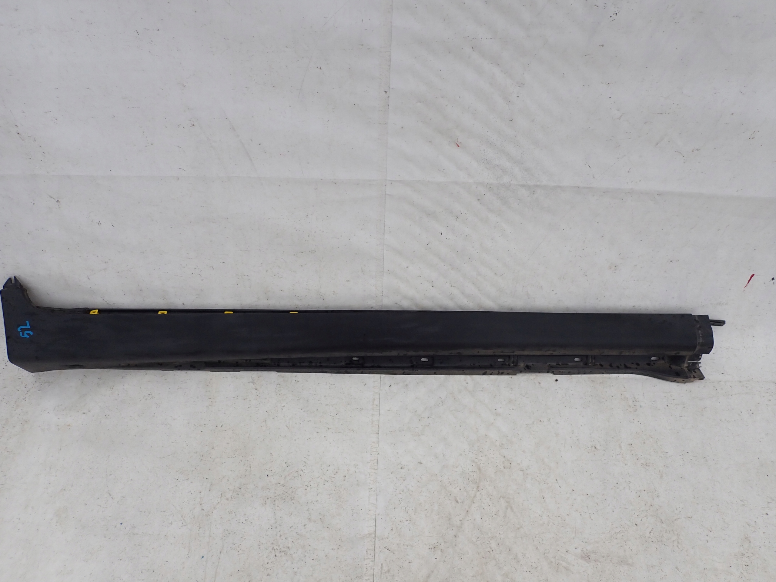 VOLVO XC90 and 02- moulding threshold right threshold right