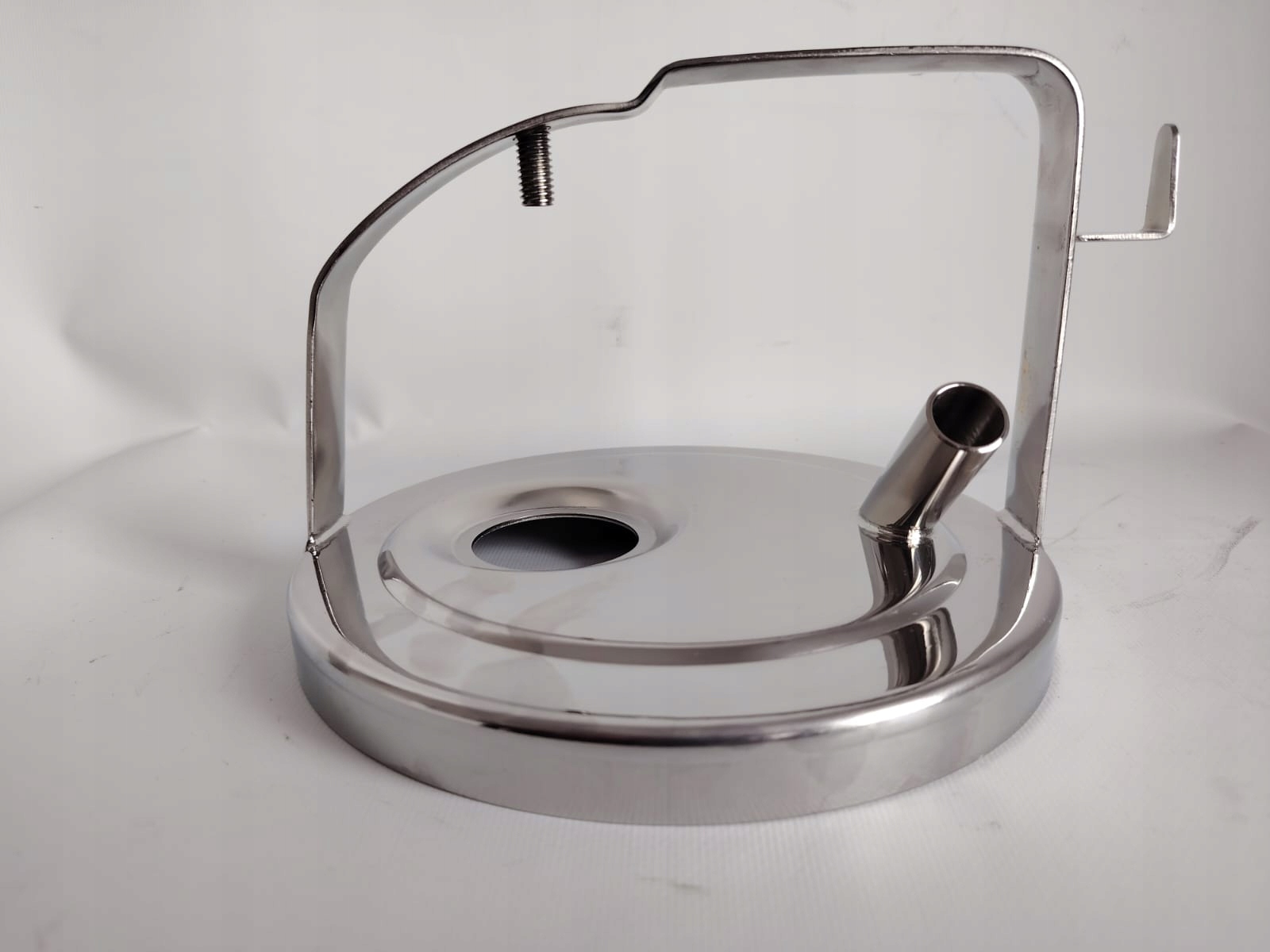 Pokrywa bańki konwi udojowej ze stali nierdzewnej