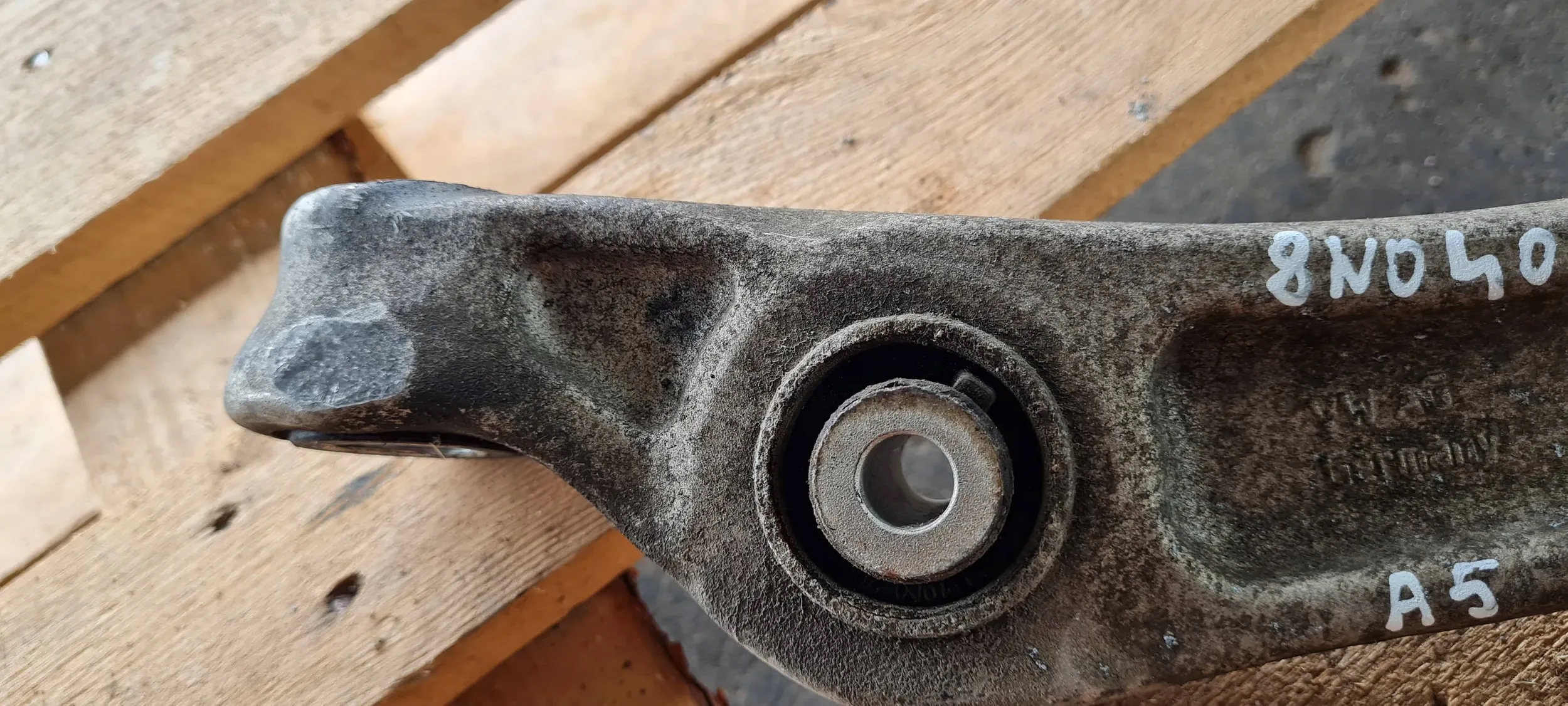 A5 8W arm left front front 8W0407155A A4 B9 8W