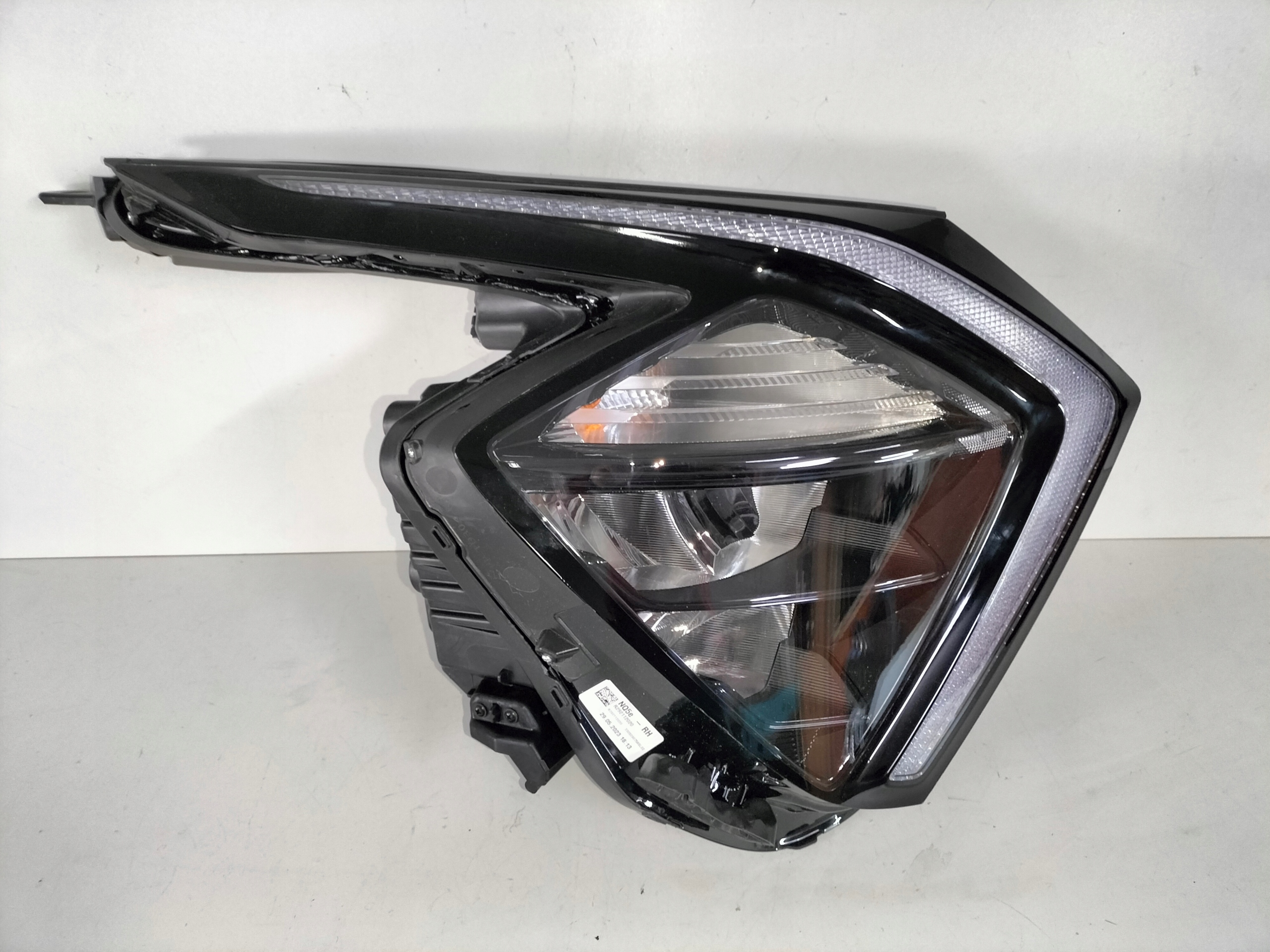 light front right reflektor KIA SPORTAGE 5 V 21- FULL LED