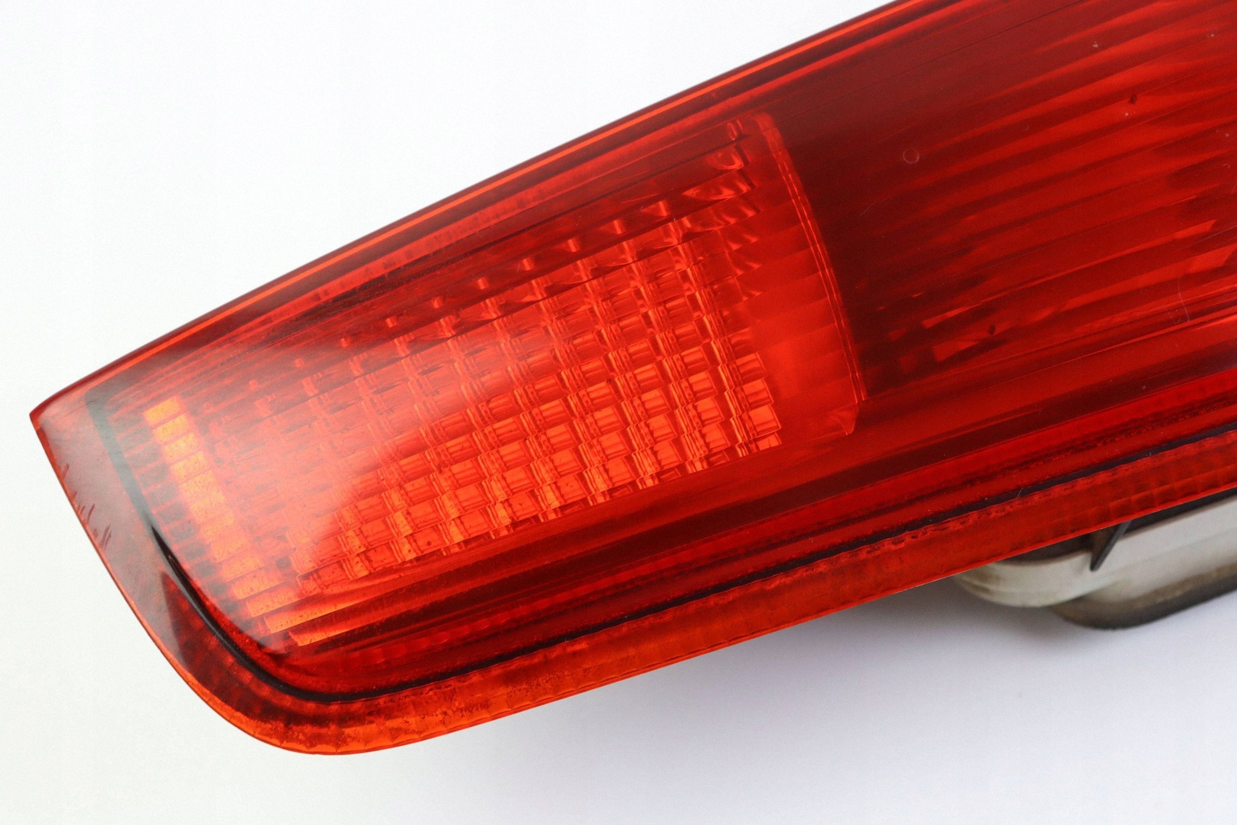 FORD FOCUS MK2 light left rear part rear KOMBI EUROPA 4M51-13405-C