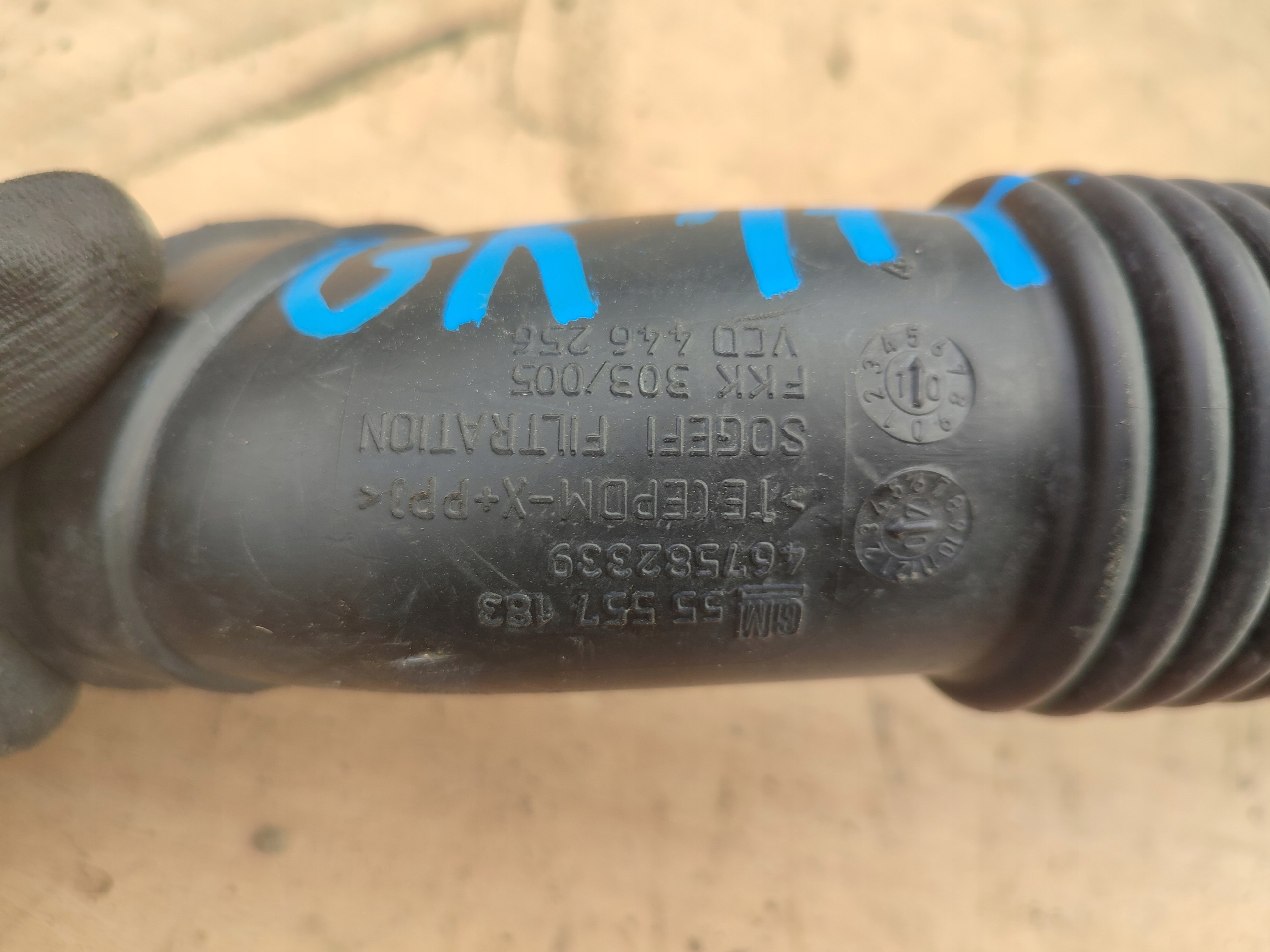 pipe air hose OPEL CORSA D 55557182 55557183 LAPACZ