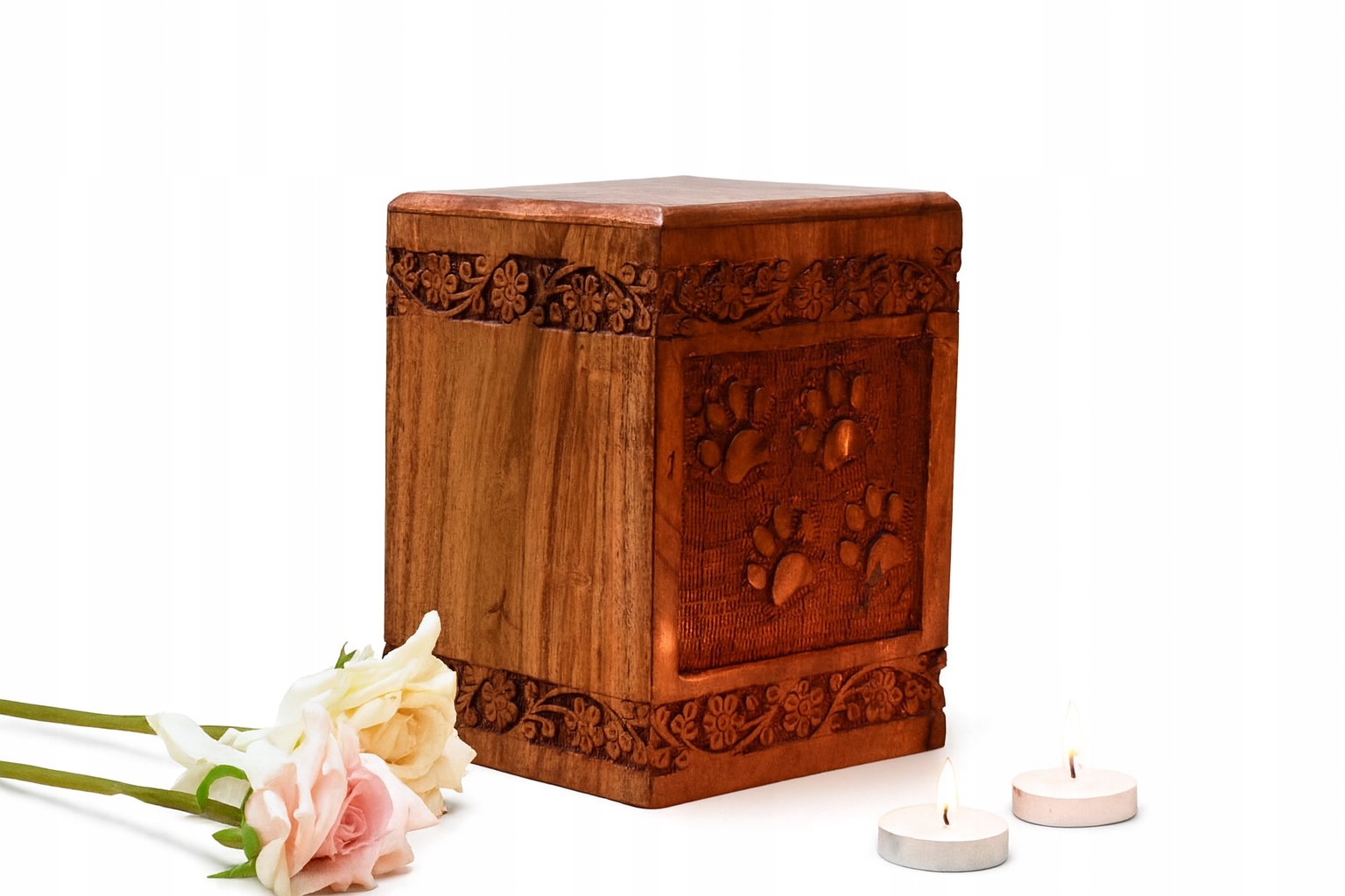 Levně Urna Pro Zvířata Z Vyřezávaného Dřeva, Přírodní, Ozdobná