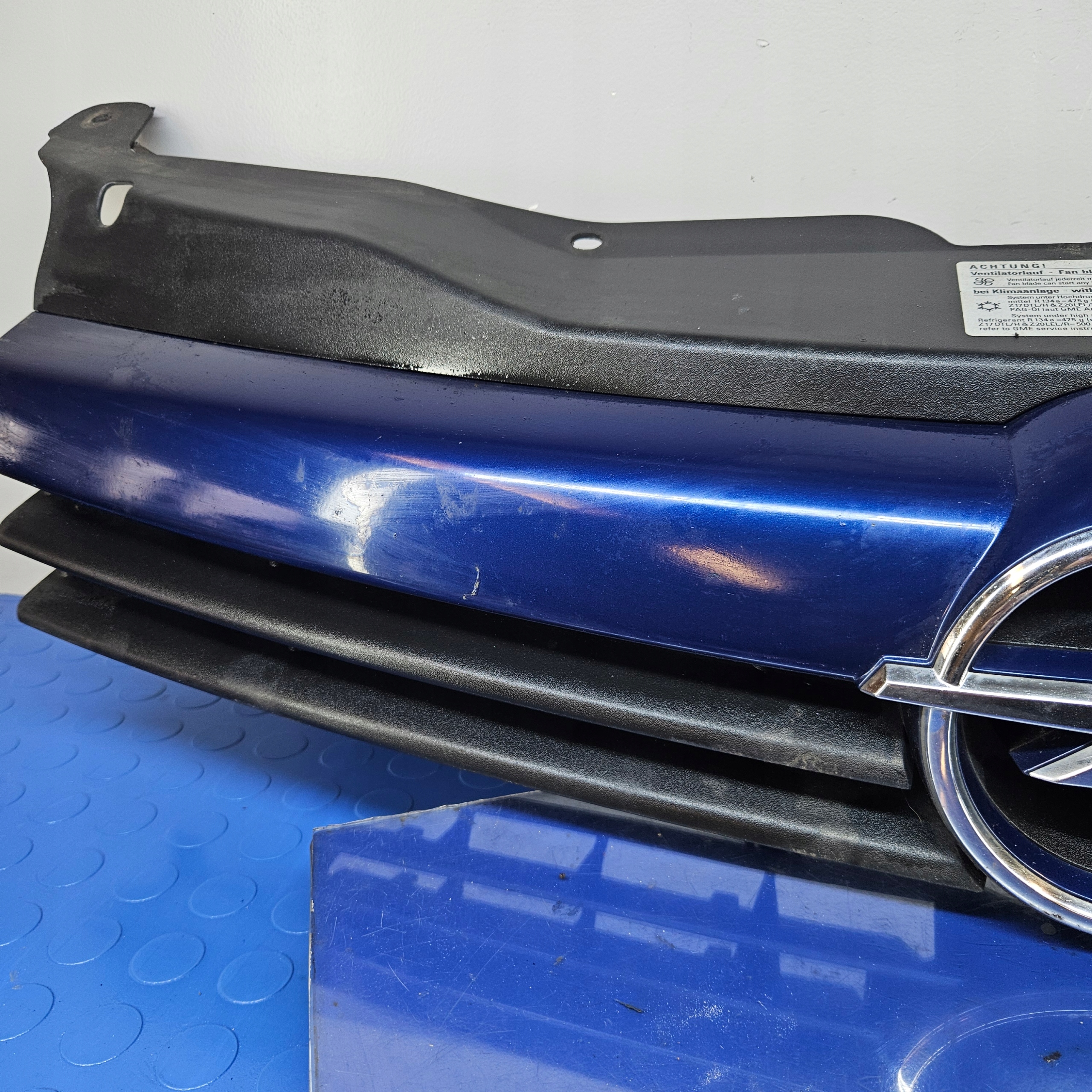 Opel Astra Kühlergrill FRONTGRILL Kühlergitter 13108463 - Thumbnail 2