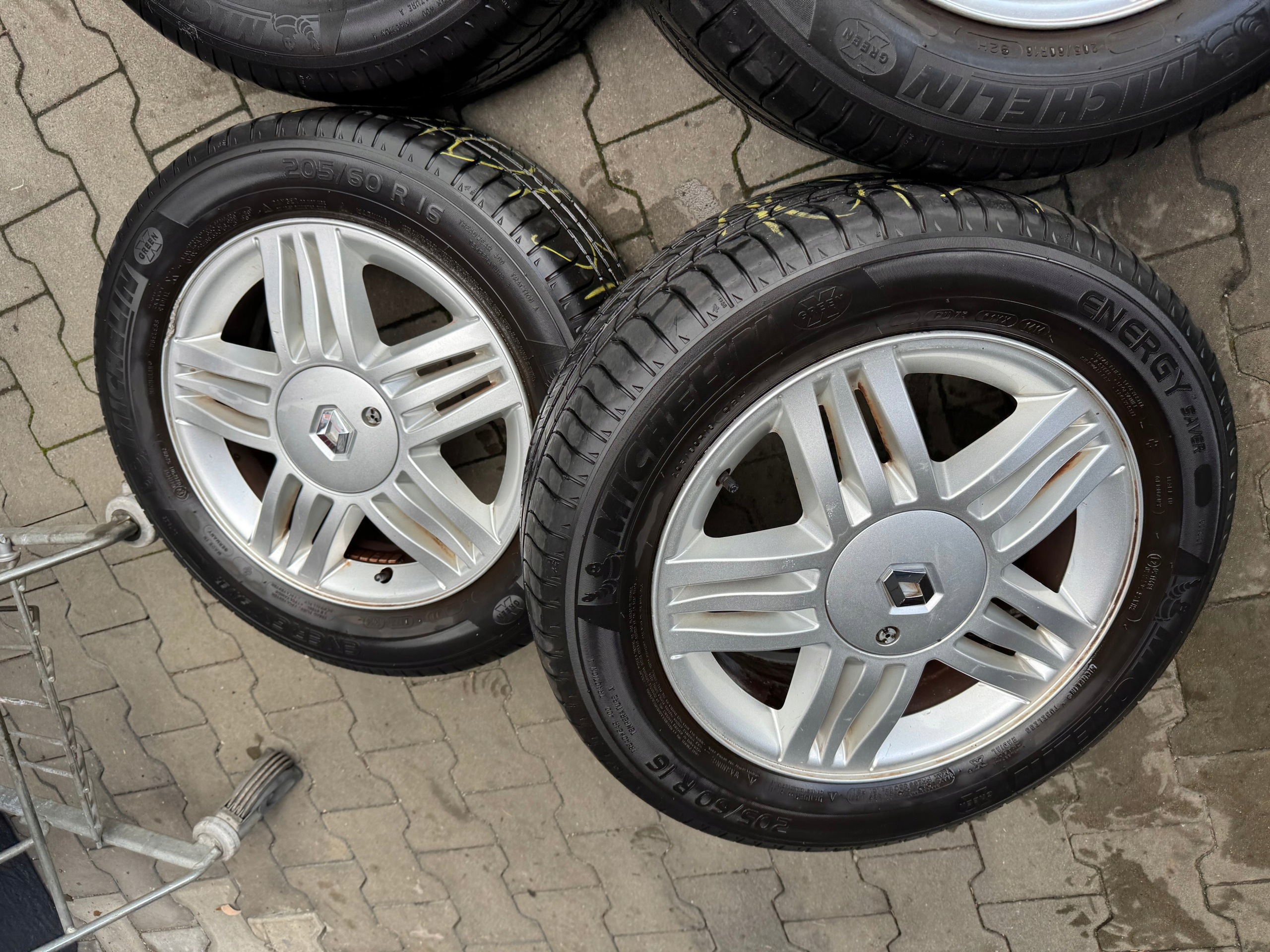 disques RENAULT MEGANE SCENIC 8200293958 6.5" x 16" 4x100 ET49 KOMPLET !
