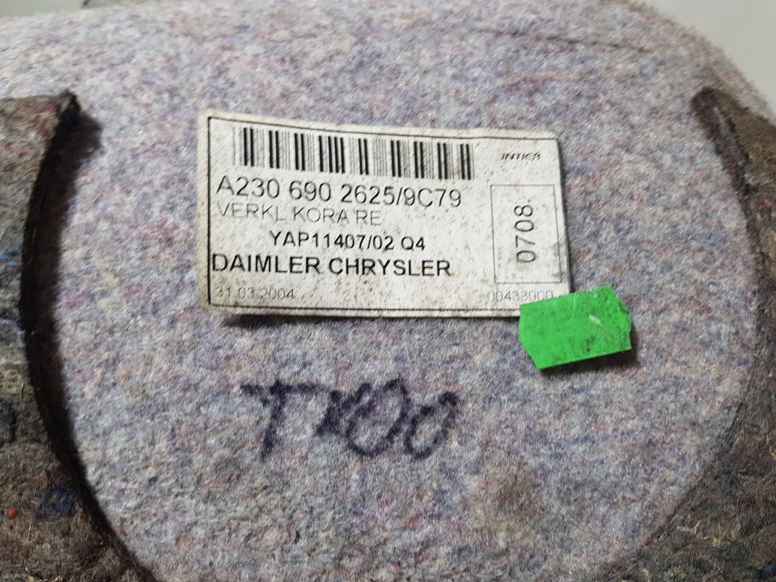 MERCEDES SL R230 mats boot upholstery right