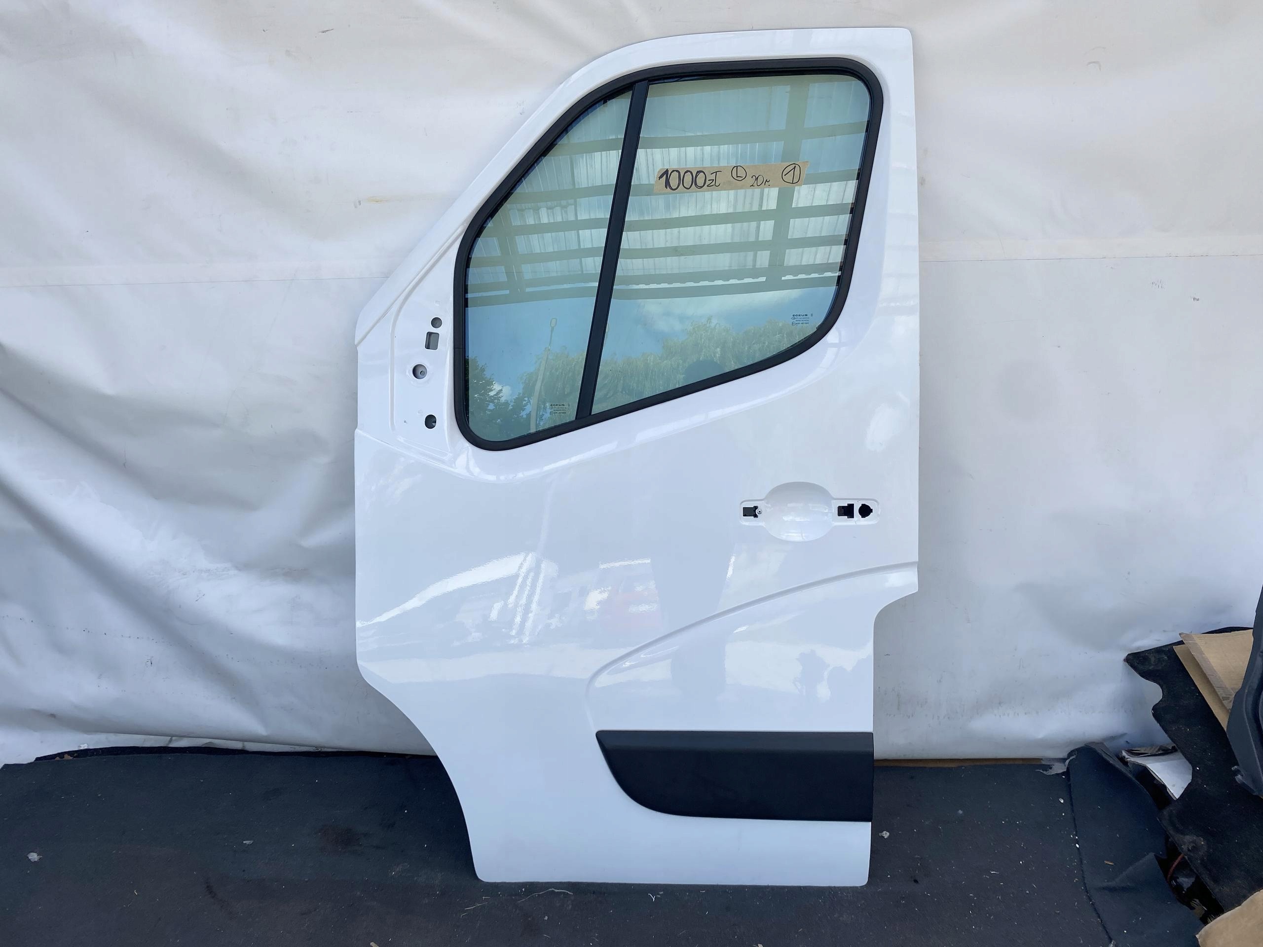 MASTER 3 MOVANO B NV400 10- door front left BIALE front left 20r.