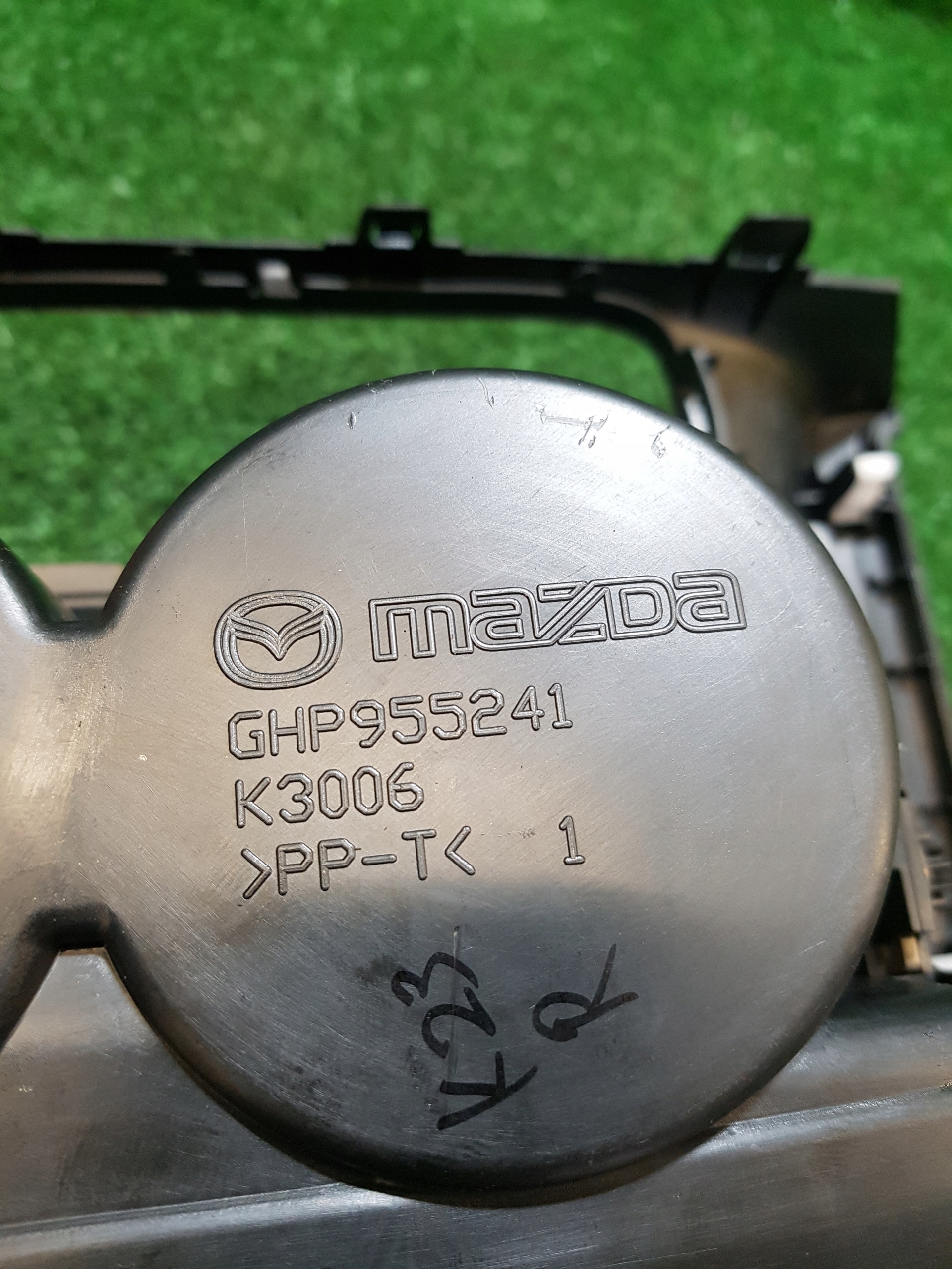 passenger compartment bracket for MAZDA 6 GJ 2013 GHP955241 GHP964431