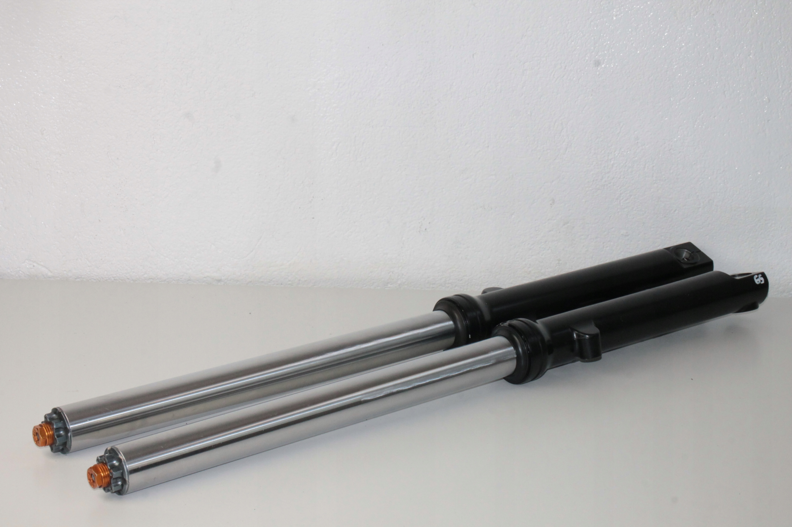 079 - TRIUMPH BONNEVILLE SE 900 ЛАГИ КАРТРИДЖІ ANDREANI